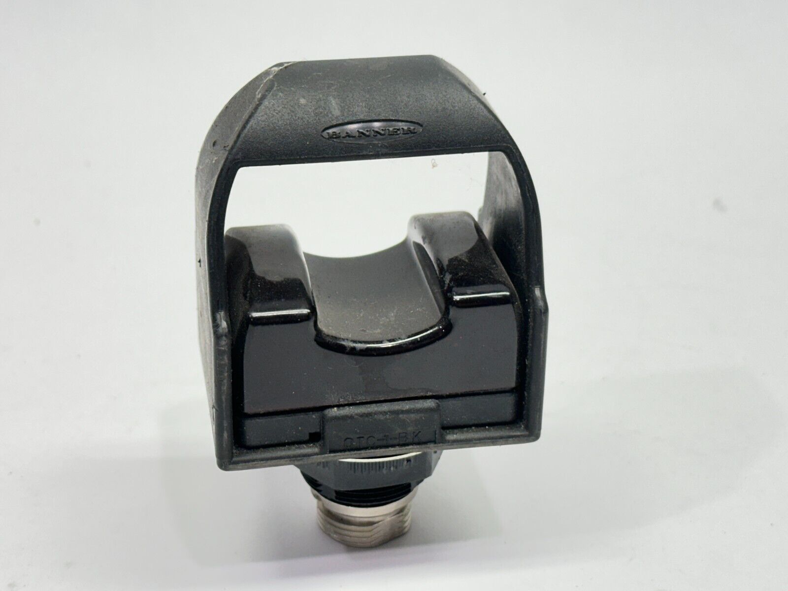 Banner OTBVP6LQD Optical Touch Button w/ Guard Cover 34997 - Maverick Industrial Sales