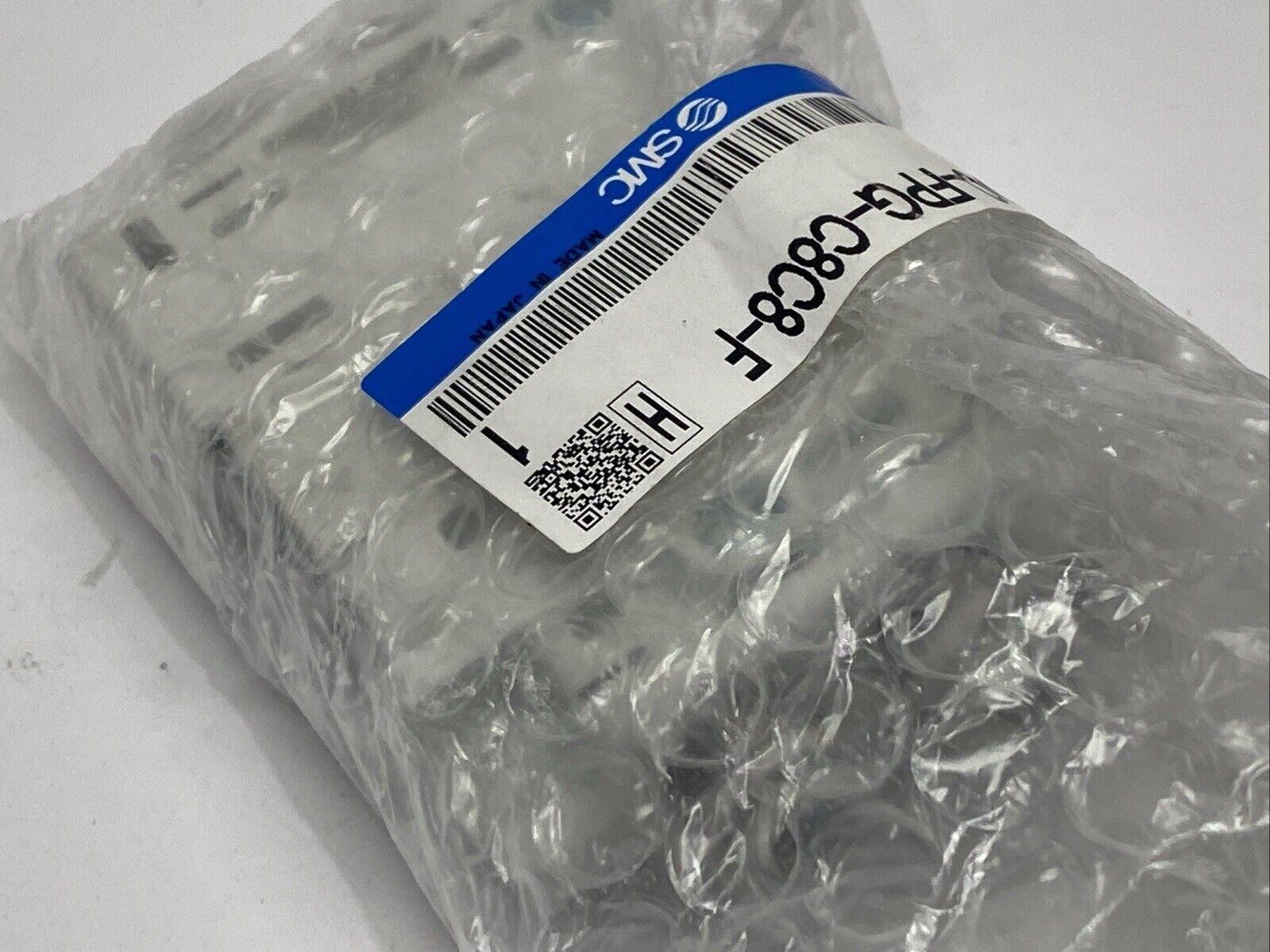 SMC VQ2000-FPG-C8C8-F Double Check Block 4-Way - Maverick Industrial Sales
