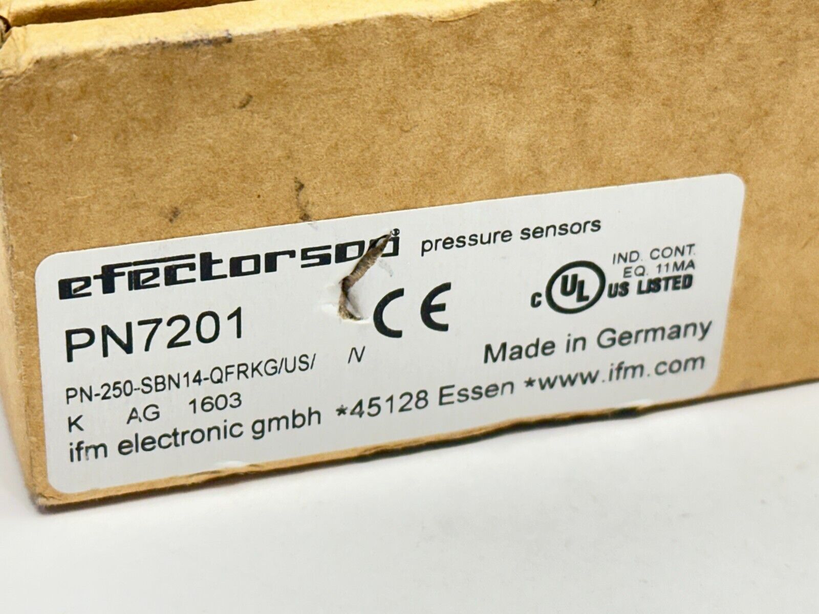 IFM PN7201 Pressure Sensor with Display PN-250-SBN14-QFRKG/US/ /V - Maverick Industrial Sales