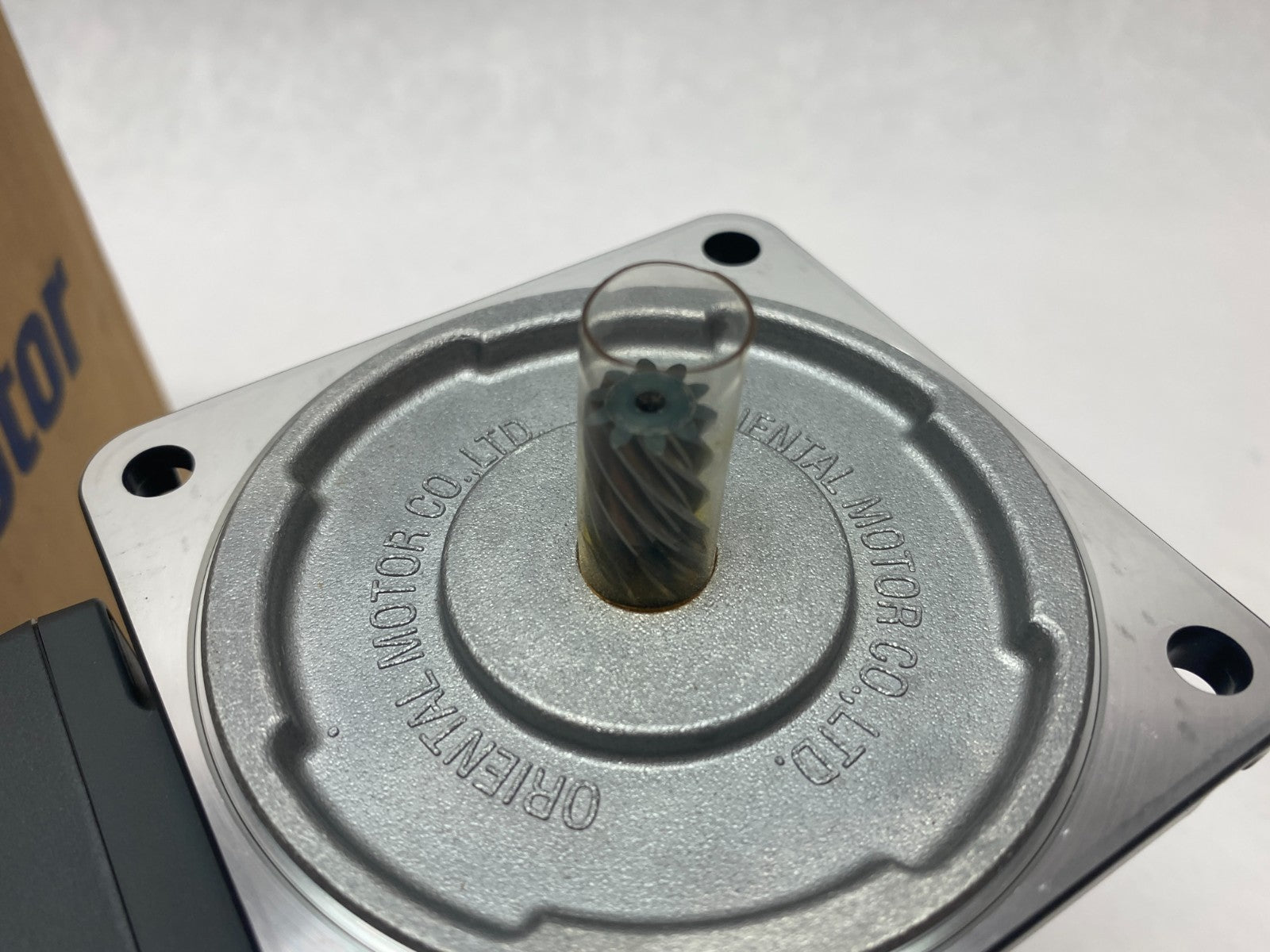 Oriental Motor 5IK90GE-SW2T World K Induction AC Motor Pinion Shaft 1/8HP 90W - Maverick Industrial Sales