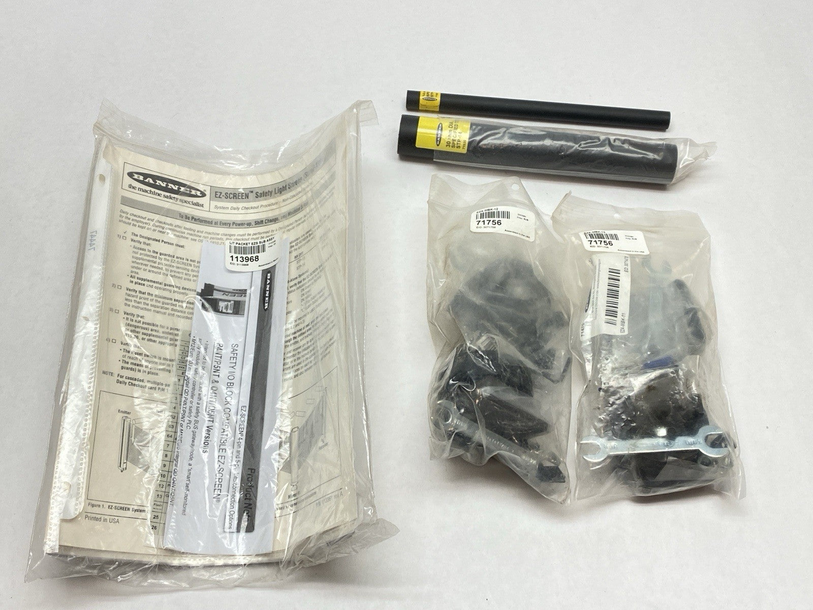 Banner SLSP14-1200Q88 EZ-SCREEN Type 4 Safety Light Curtain Pair 72386 - Maverick Industrial Sales