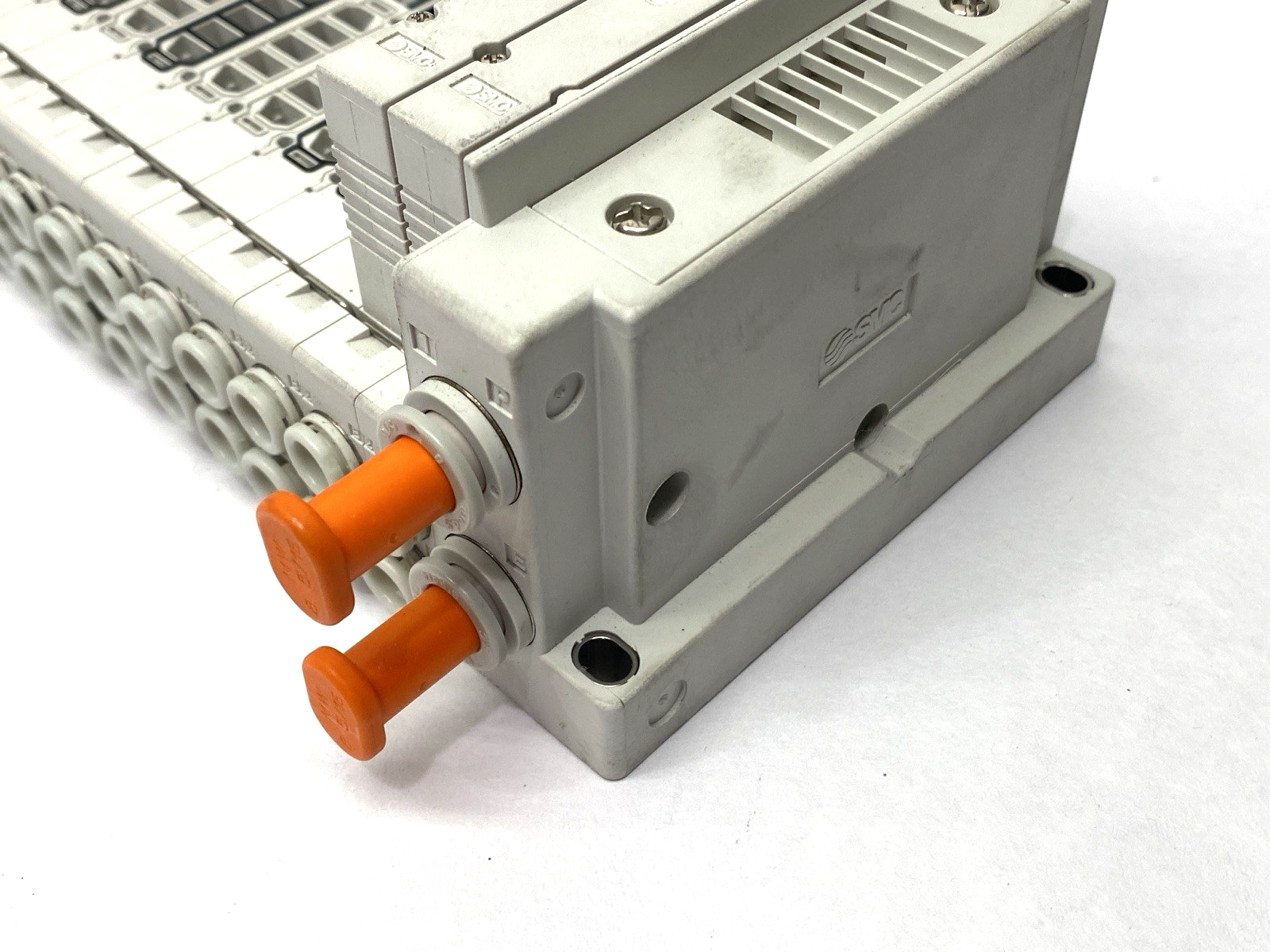 SMC JJ5SY3-10S0-14B-C6 Pneumatic JSY Manifold Base 14-Station - Maverick Industrial Sales