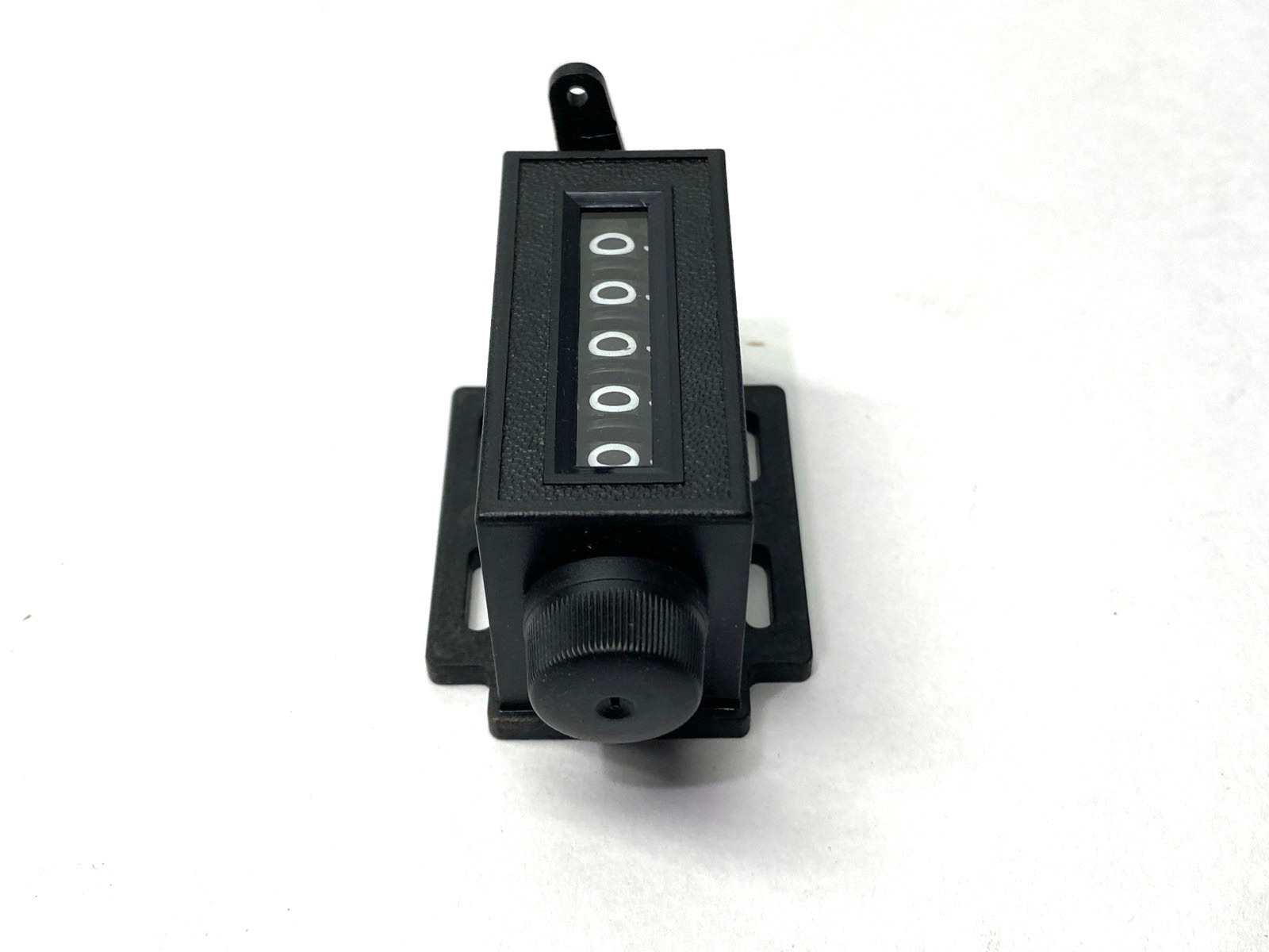 5-X-1-1-R | Eaton Counter Totalizer 5 Digit Knob Reset - New – Open box - Maverick Industrial Sales