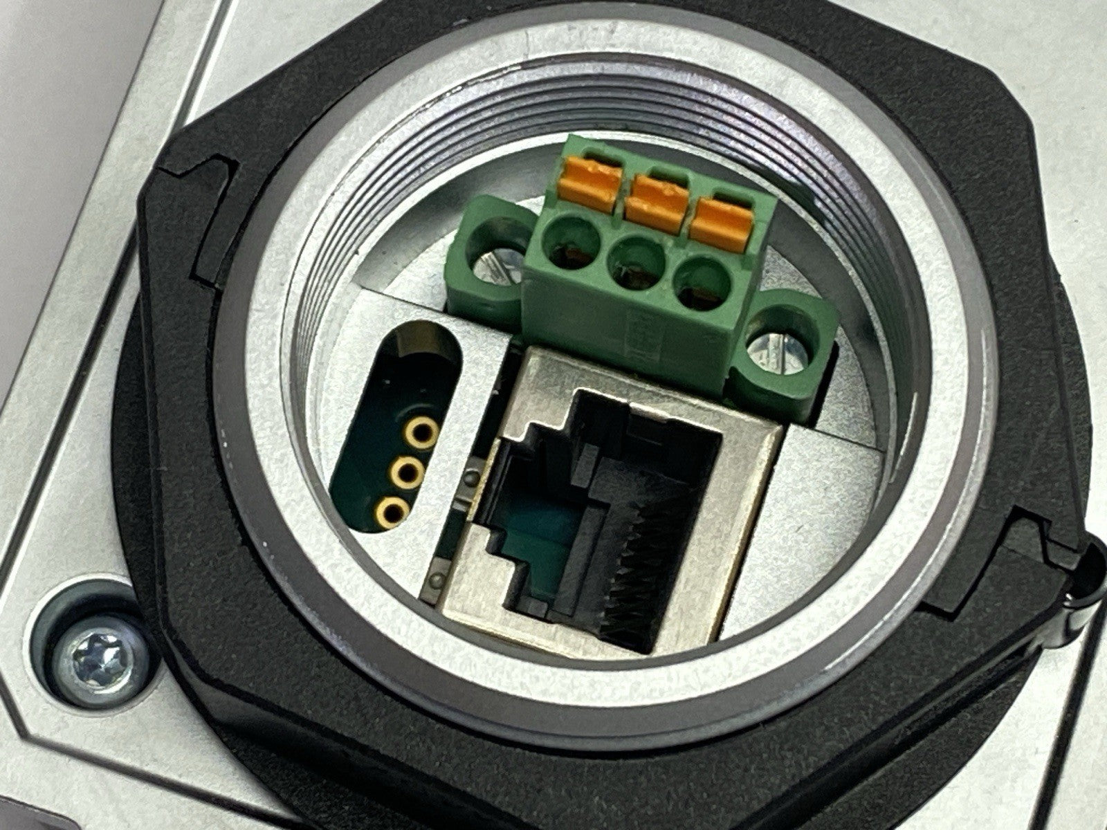 46009099