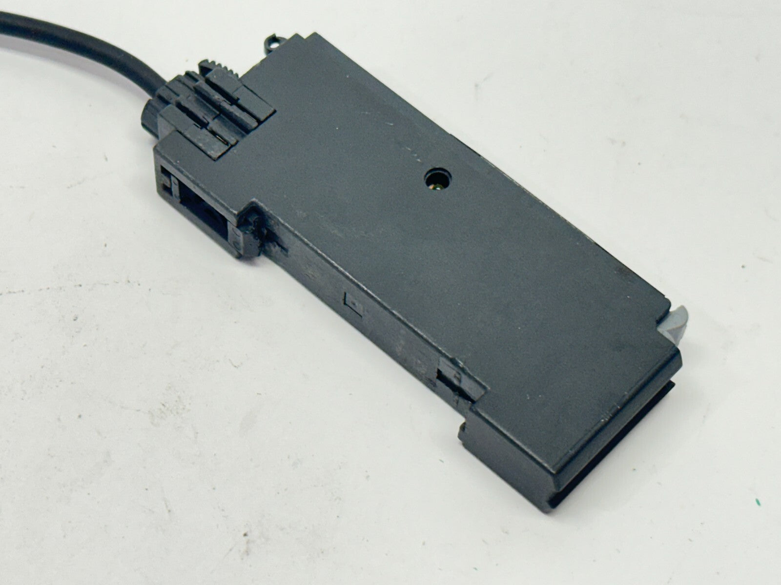 FX-301 | Sunx Navi Fiber Sensor MISSING COVER - Used - Maverick Industrial Sales