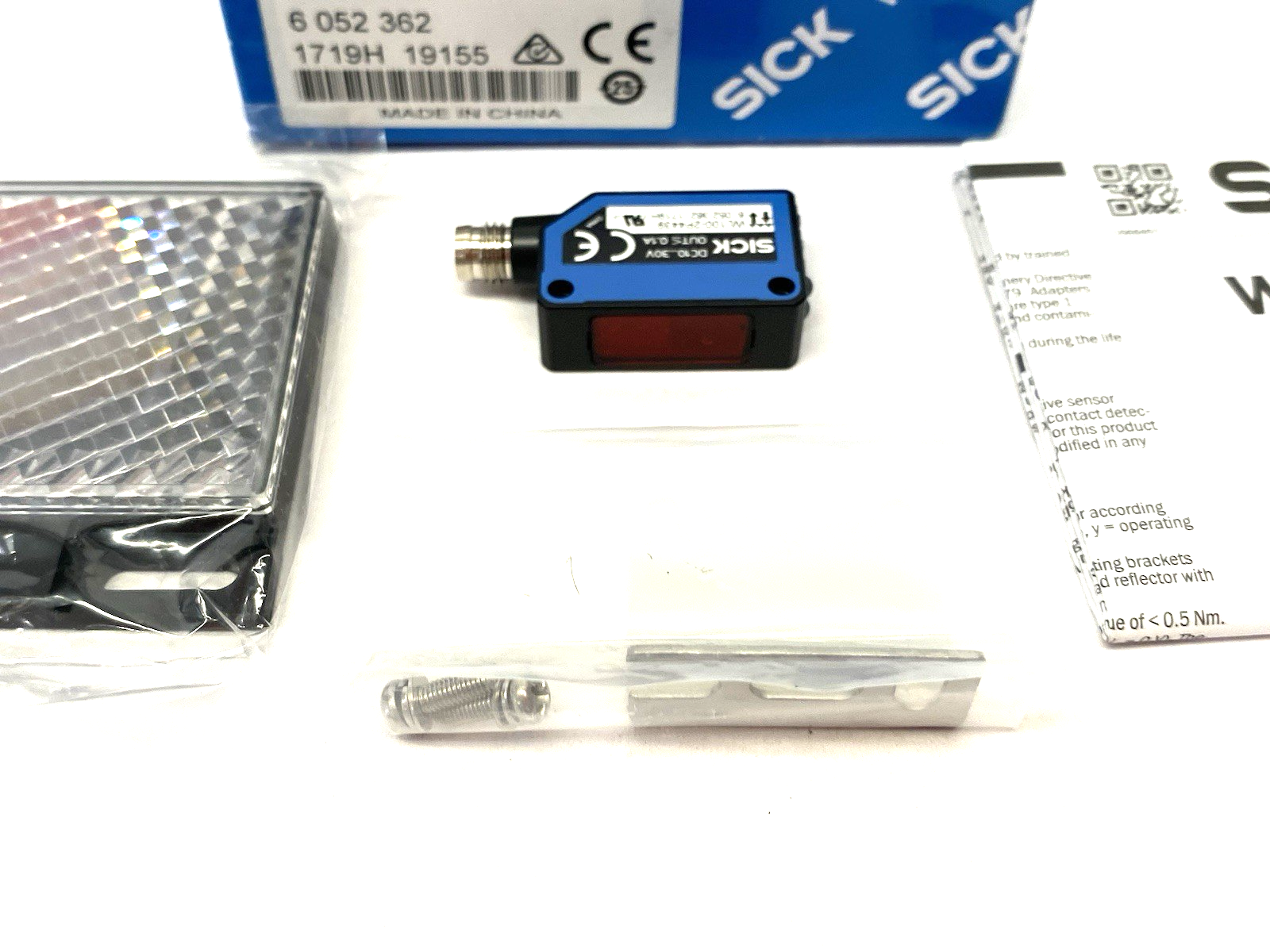 Sick WL100-2P4439 Photoelectric Retro-reflective Sensor, Rectangular 6052362 - Maverick Industrial Sales