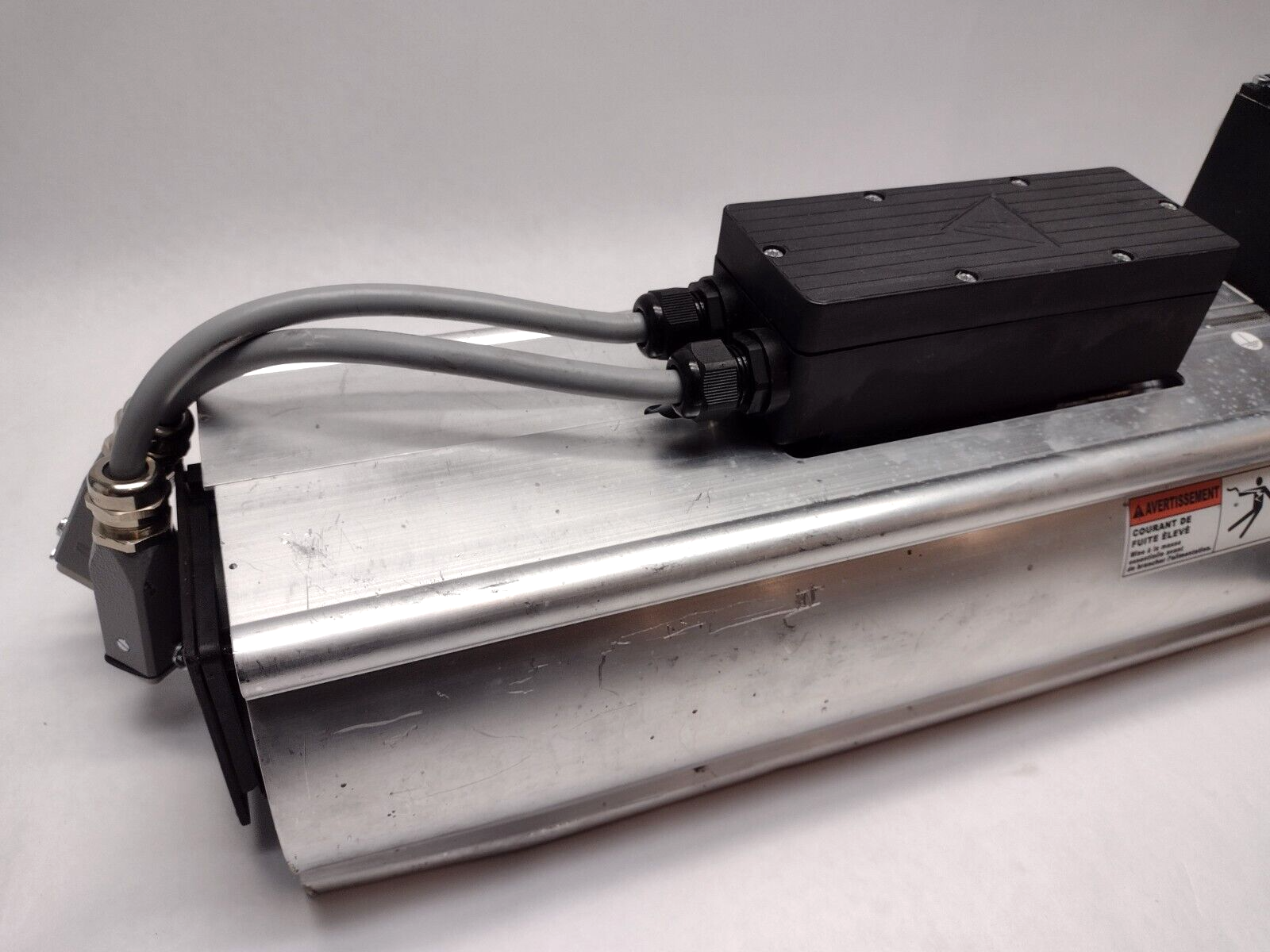 Becker E-001-97191000 / VASF1.120/1-3110.04 Vacuum Pump - Maverick Industrial Sales