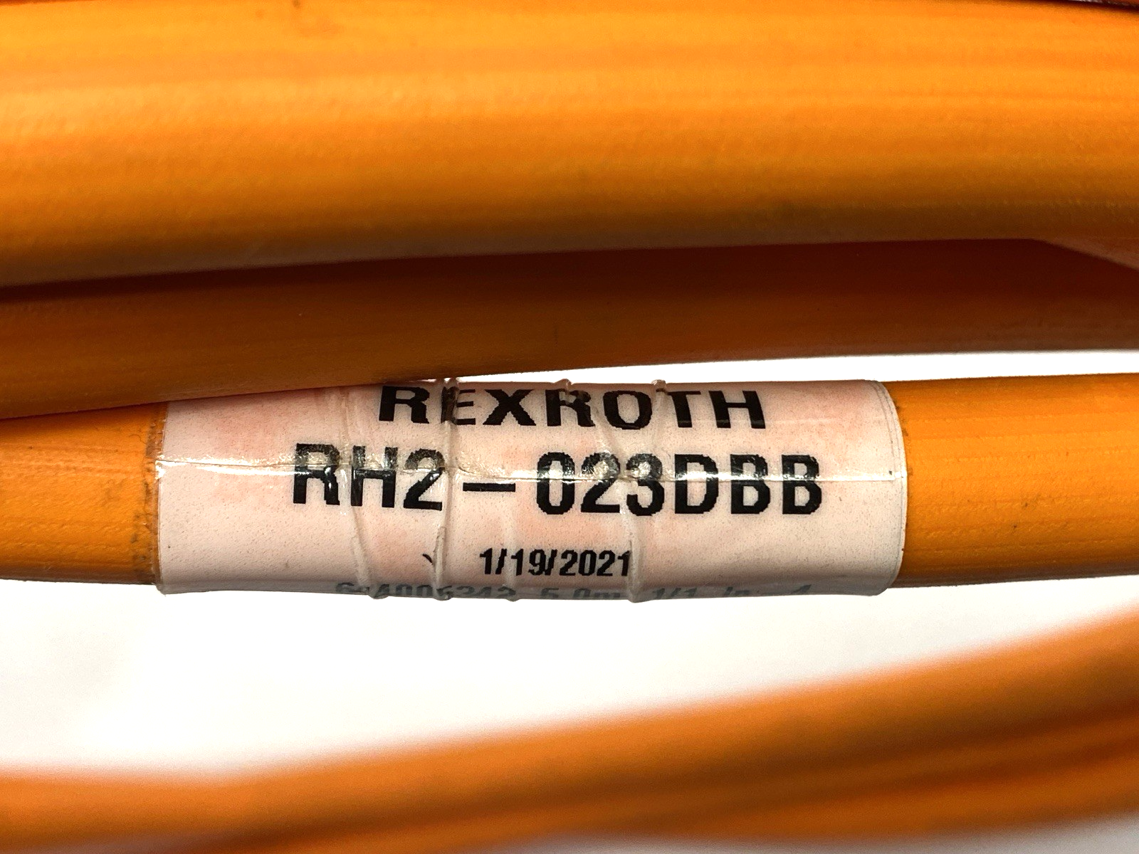 R911372062 | Bosch Rexroth Servo Motor Hybrid Cable 5m RH2-023DBB-NN-005,0 - Used - Maverick Industrial Sales