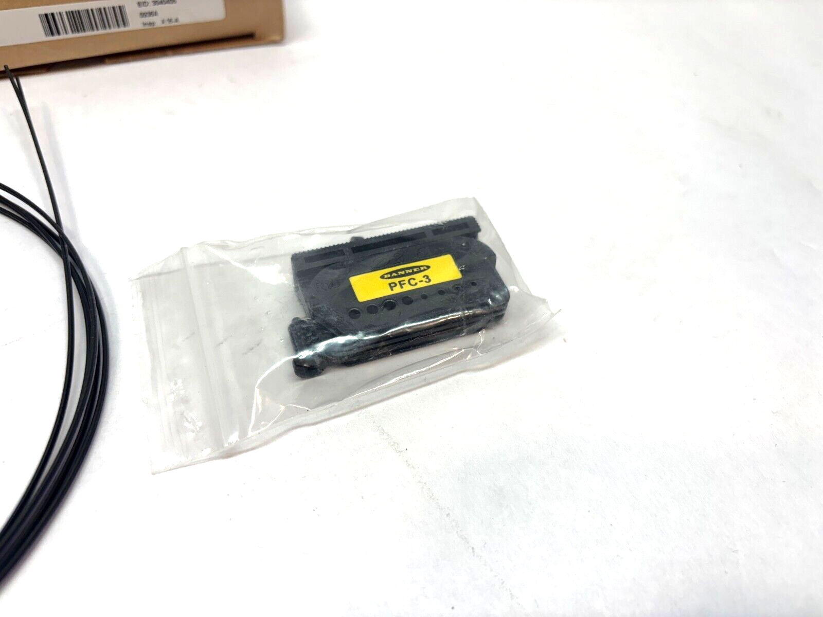 Banner PBF26UM3F Sensor, 40405, PFC-3 - Maverick Industrial Sales