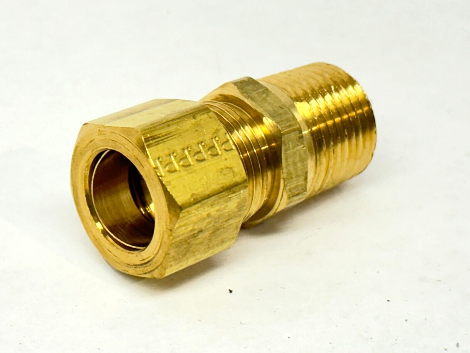 Parker 10MSC8N-B 5/8" OD Compression Tube x 1/2" MNPT Connector Brass - Maverick Industrial Sales