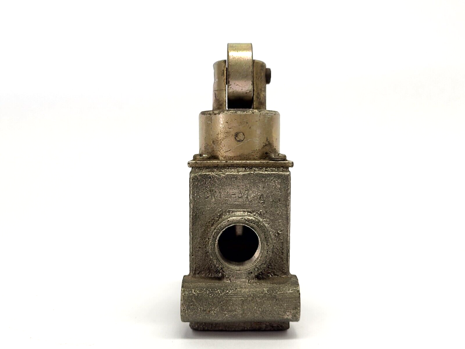 Parker Hannifin CW13-37 AR Roller Cam Valve - Maverick Industrial Sales