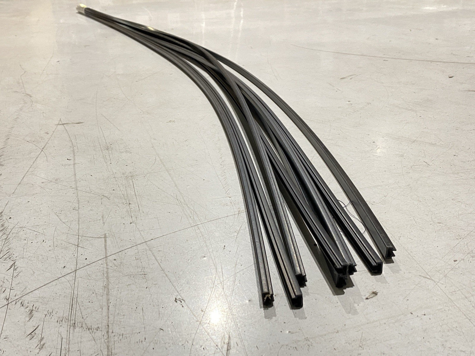 3 842 993 066 | Bosch Rexroth 3842993066 Slide Profile GP 2/R /C 1942mm Length LOT OF 8 - New – Open box - Maverick Industrial Sales