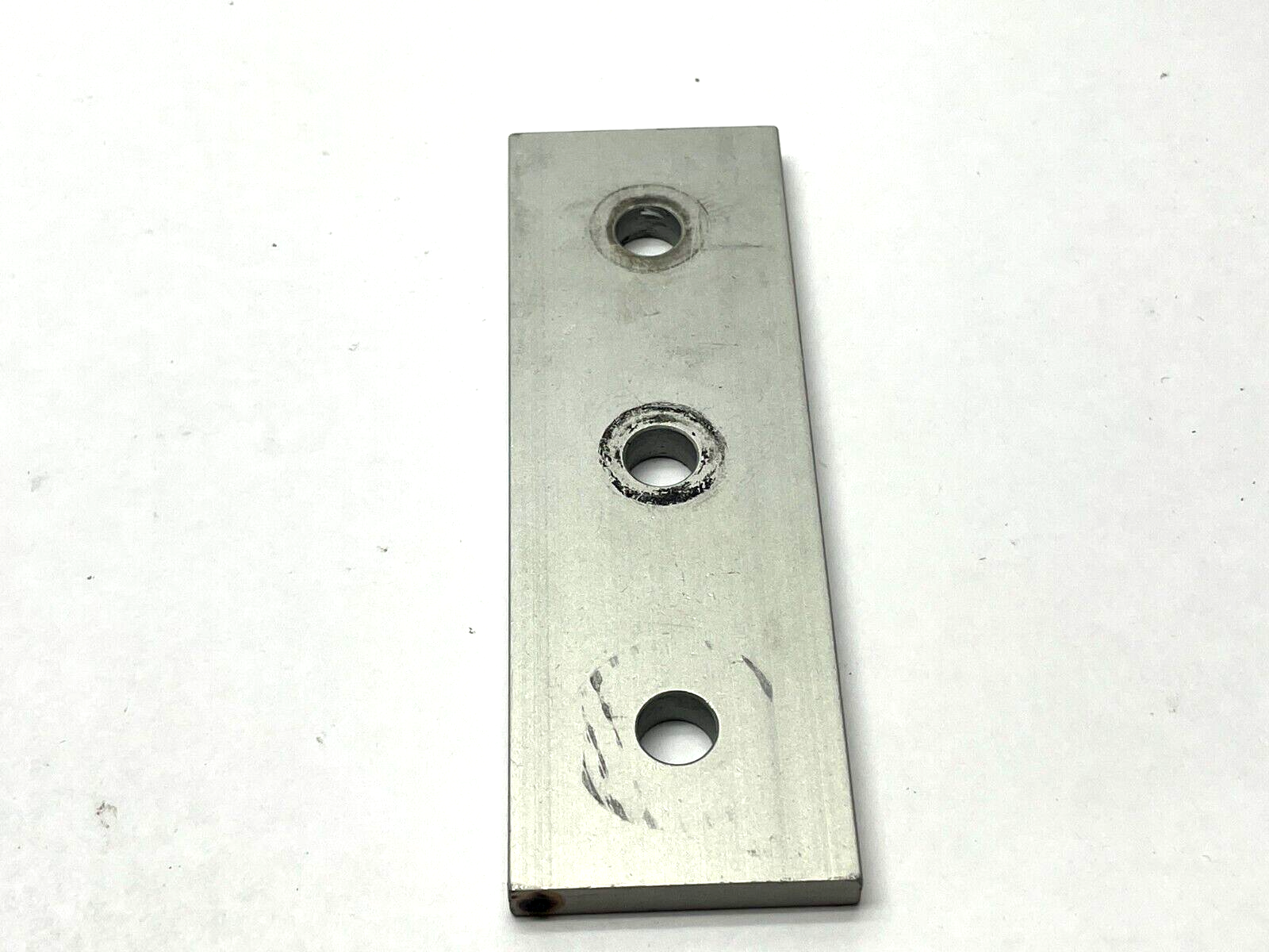 80/20 4306 Straight Flat Plate Ready Tube 3 Hole LOT OF 2 - Maverick Industrial Sales