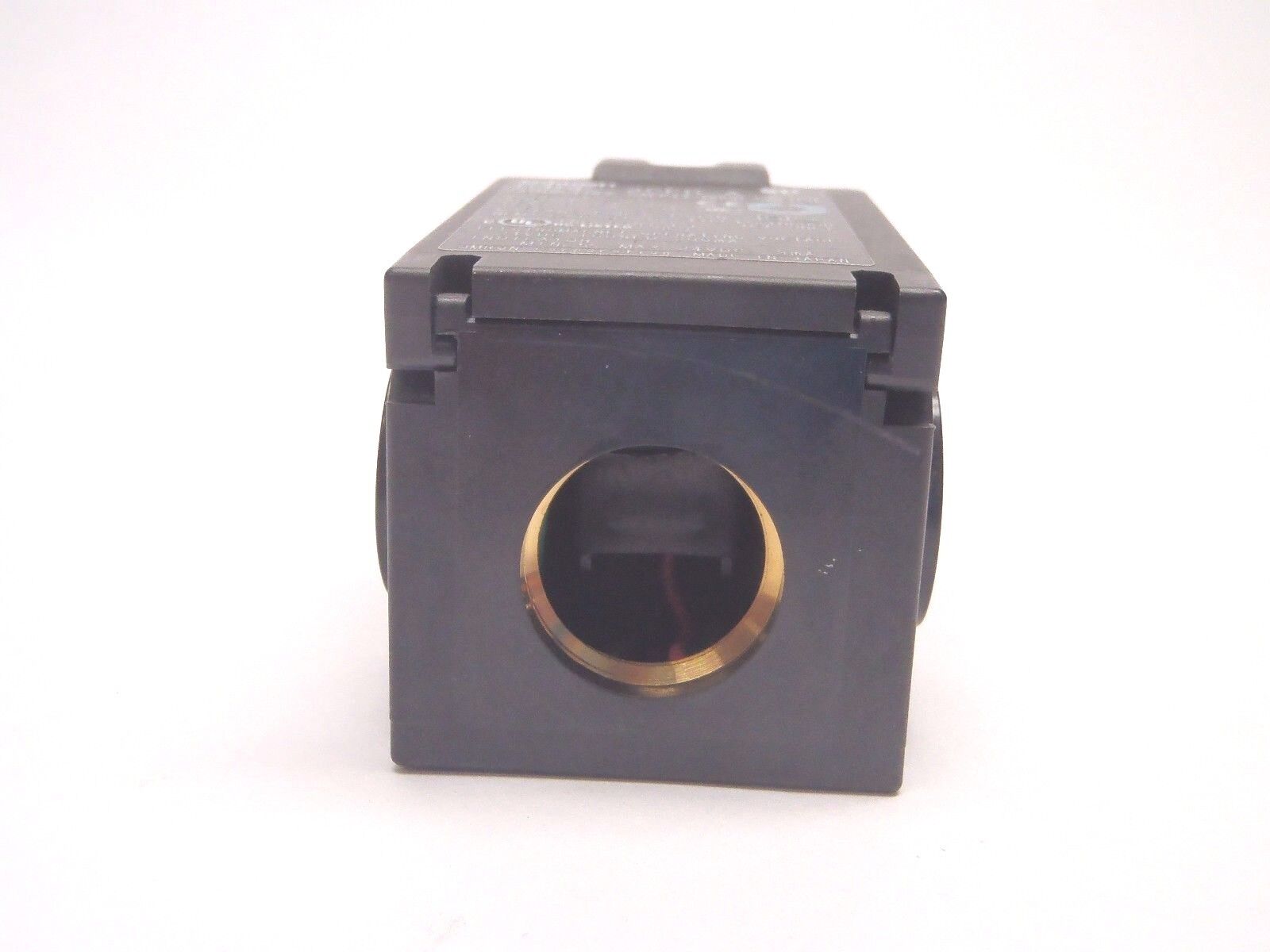 Omron STI D4GL-2CFG-A Guard Lock Safety-Door Switch D4GL2CFGA - Maverick Industrial Sales