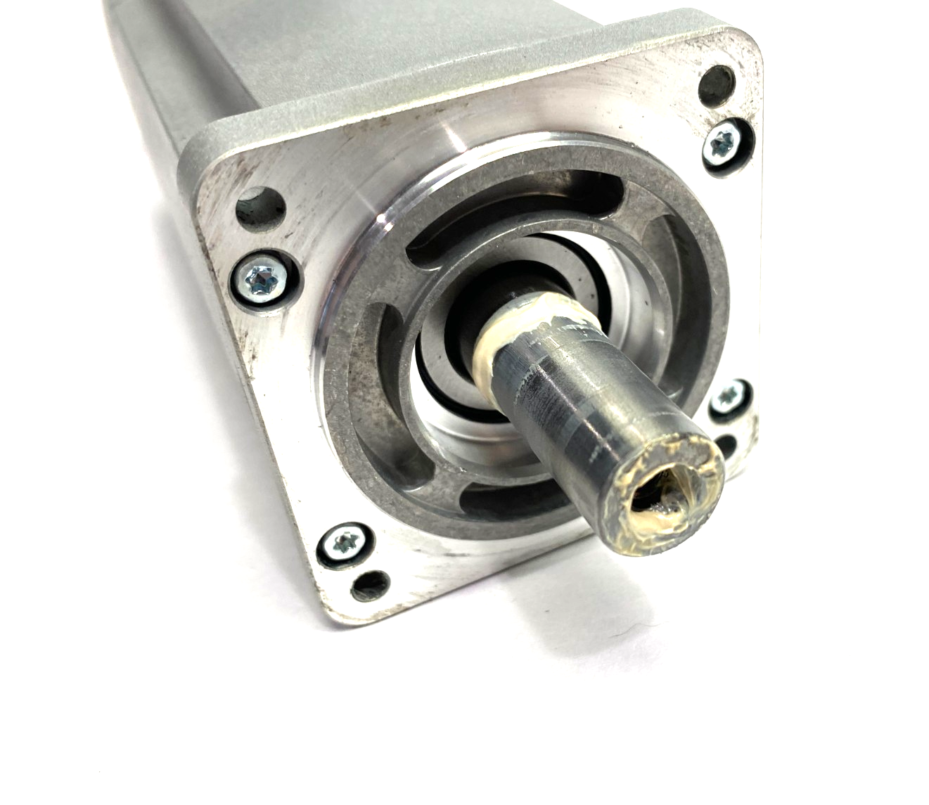 Festo EMMT-AS-60-L-HS-RM Servo Motor 440W 14300rpm Max 5242217 - Maverick Industrial Sales