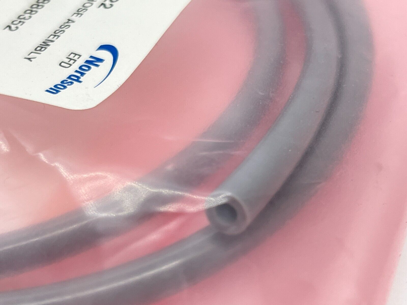Nordson 7021322 Air Hose Assembly with 7515 - Maverick Industrial Sales