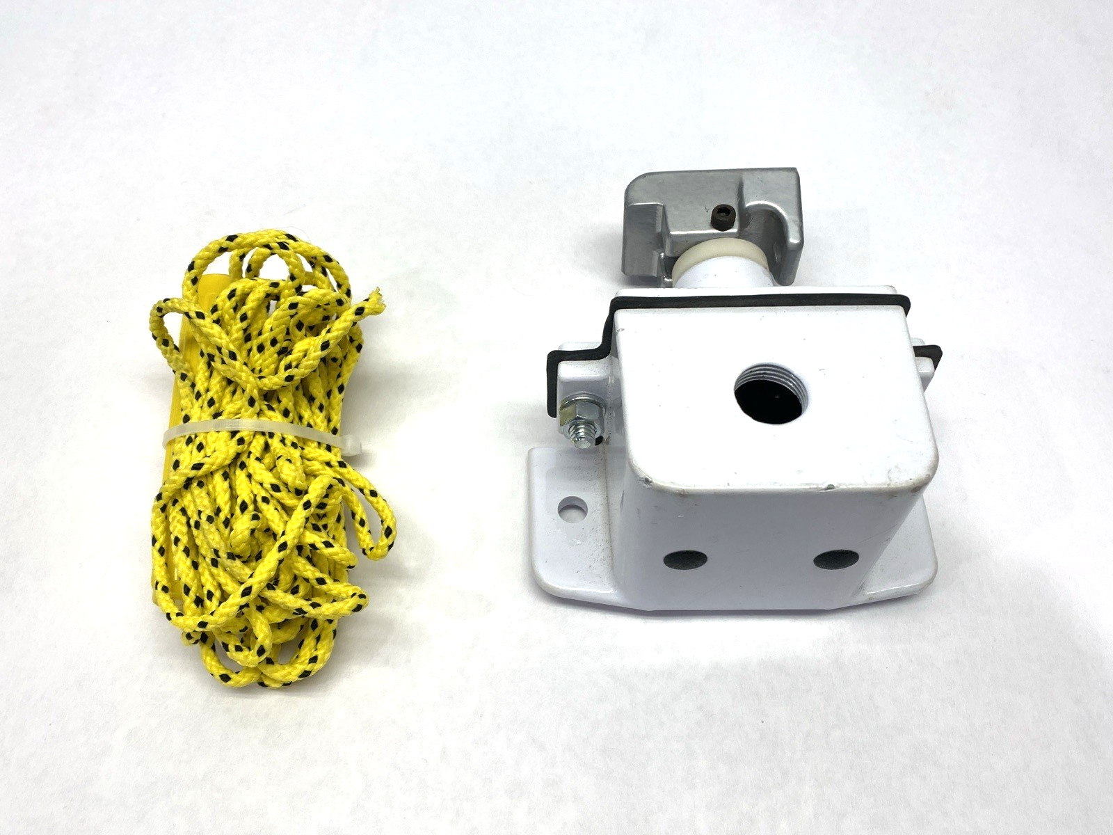 Industrial Control Equipment WPS-1 Wall Pull Switch 20' Rope w/ Handle 240VAC - Maverick Industrial Sales