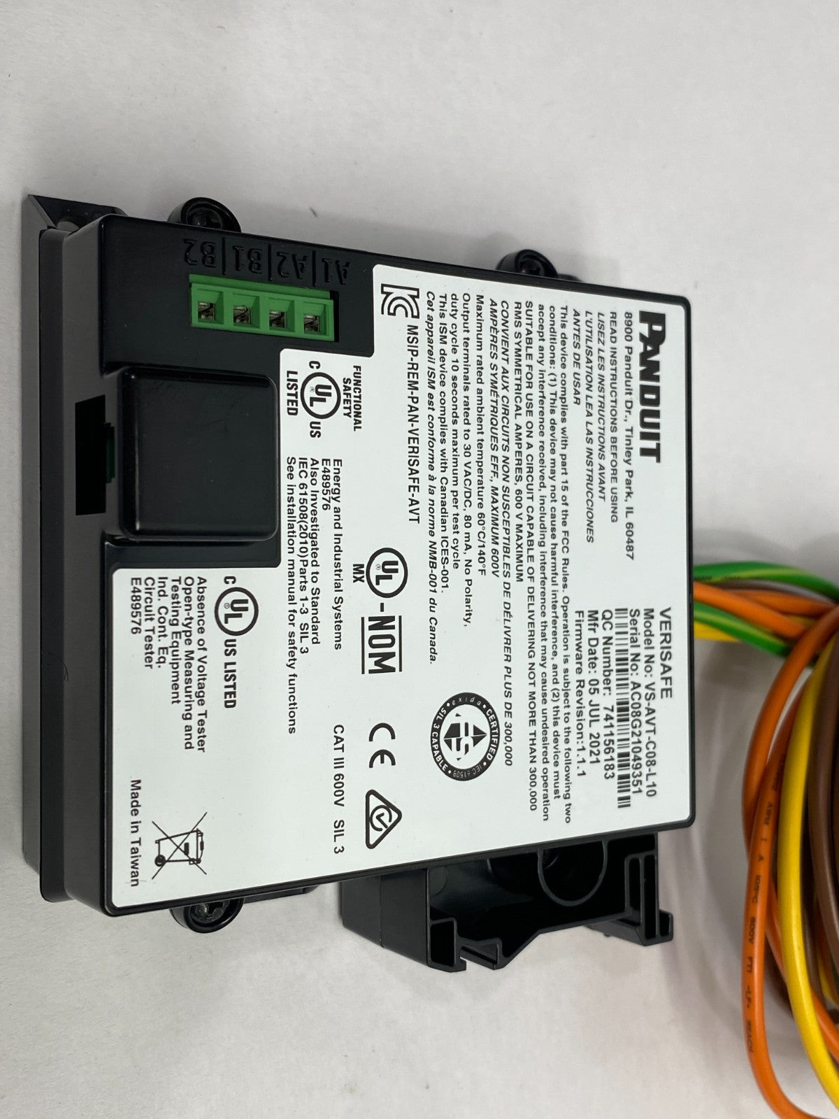 VS-AVT-C08-L10 | Panduit Verisafe Absence of Voltage Tester, Circuit Tester - New – Open box - Maverick Industrial Sales