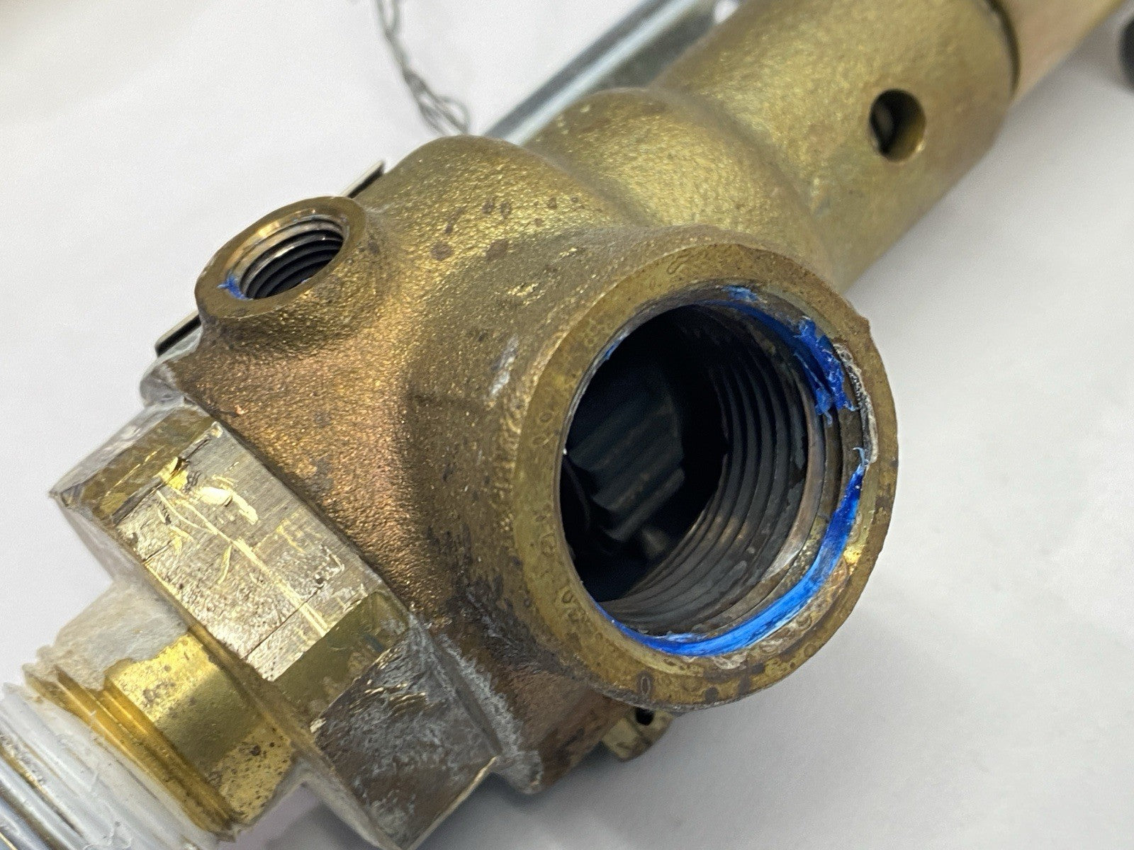 19MDCL40CETUQ | Apollo Valves Safety Valve 2.8 PSIG 1/2" NPT - Used - Maverick Industrial Sales
