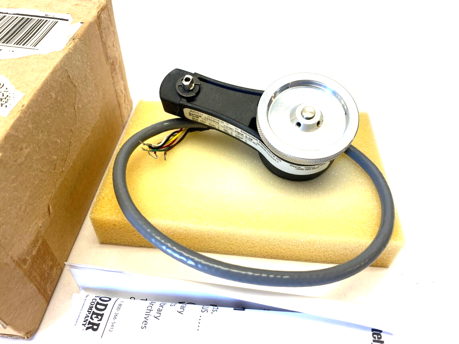 Accu-Coder TR1-K1R4-0800NV1QHV-F00-S2 Tru-Trac Linear Encoder TR1K1R4-000011 - Maverick Industrial Sales