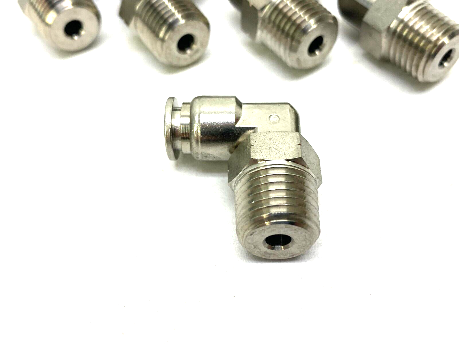 Stainless Steel Swivel Snap-Connect Elbow Fitting 1/4" OD to 1/4" NPT LOT OF 9 - Maverick Industrial Sales