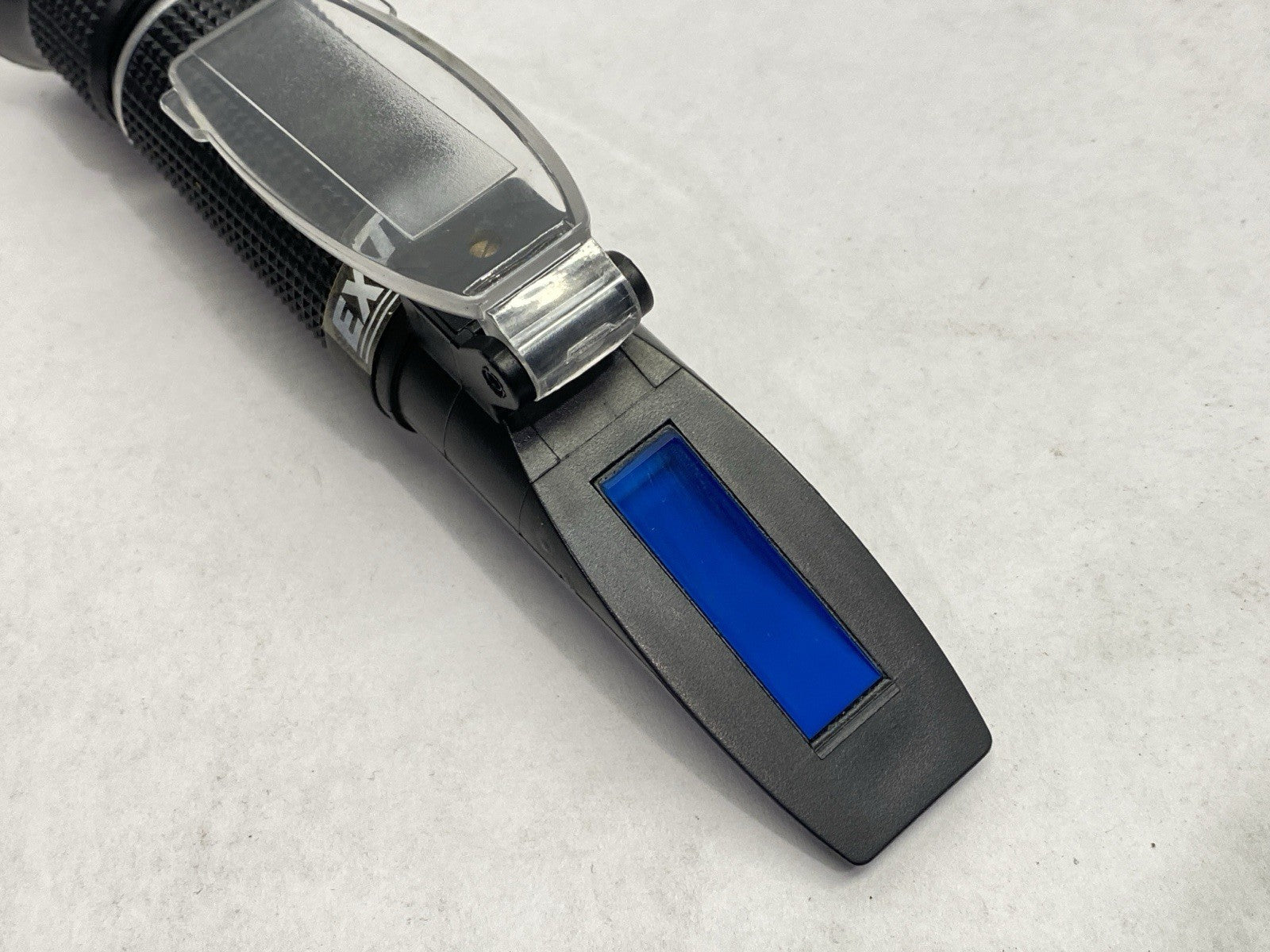 RF10 | Extech Portable Sucrose 0-32% Brix Refractometer - Used - Maverick Industrial Sales