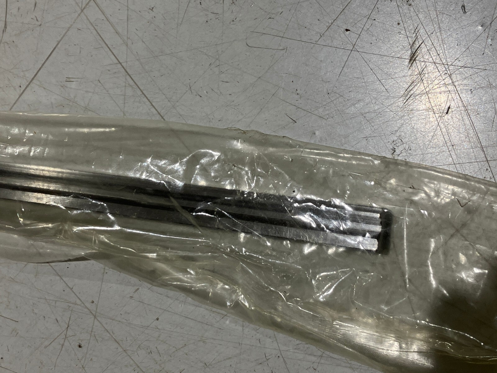 THK HSR15-1600L(GK) Linear Guide Rail 15mm x 1600mm - Maverick Industrial Sales