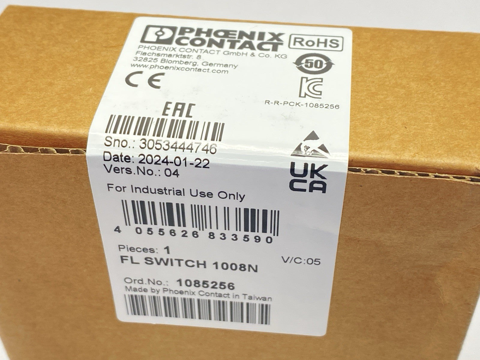 FL SWITCH 1008N | Phoenix Contact Industrial Ethernet Switch 8-Port 1085256 - New - Maverick Industrial Sales