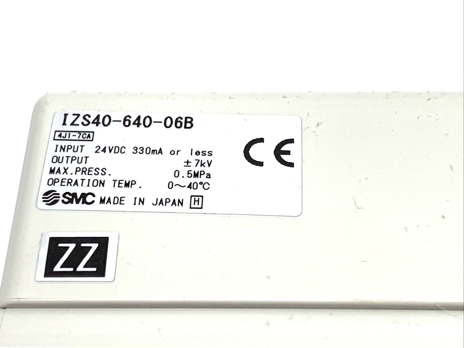 SMC IZS40-640-06B Ionizer, Bar Type, 640mm, NPN - Maverick Industrial Sales
