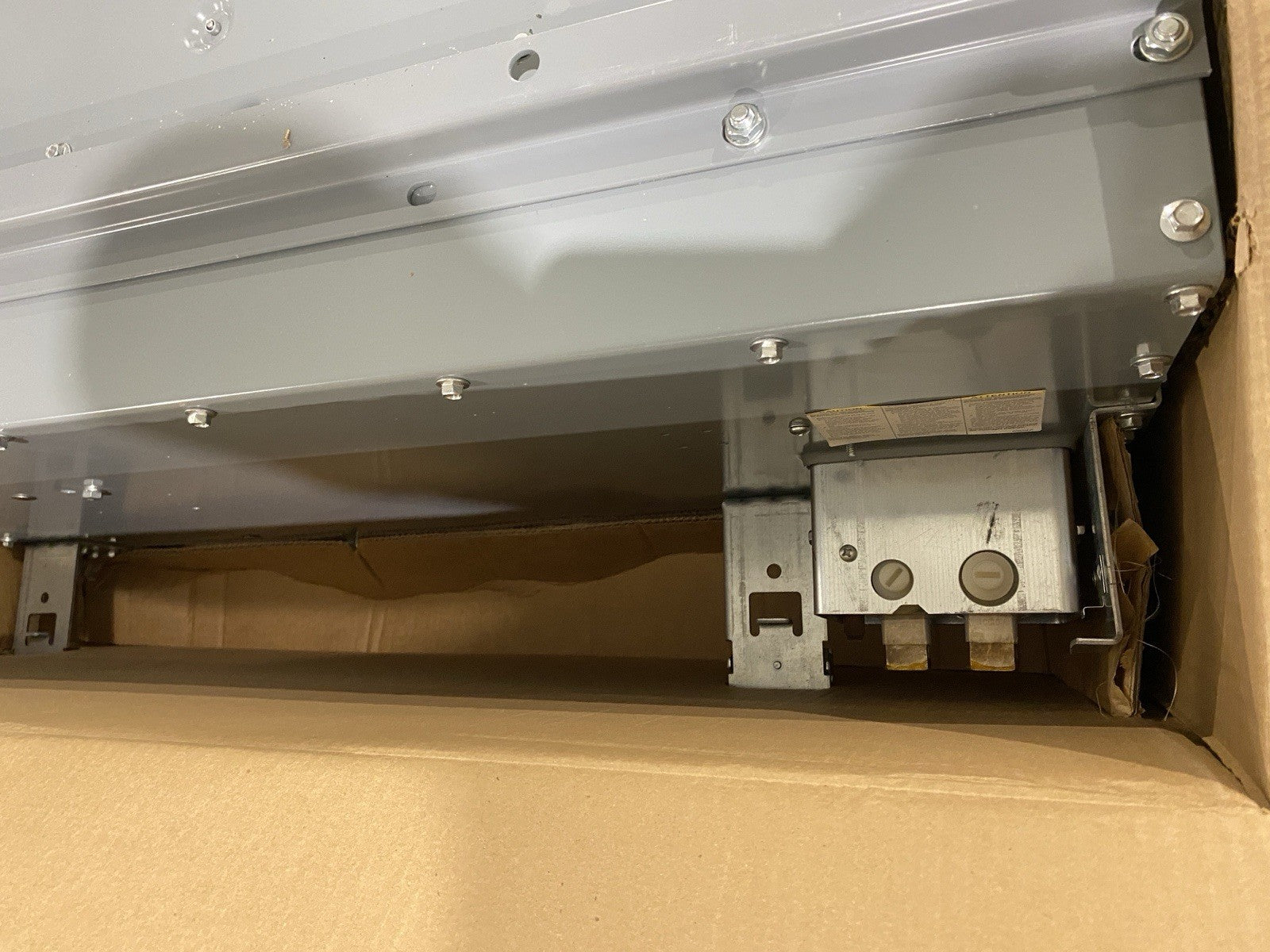 Square D PBQ3640G Plug-in I-Line Busway Fusible 400A 600VAC 3P, 3 fuse + G - Maverick Industrial Sales