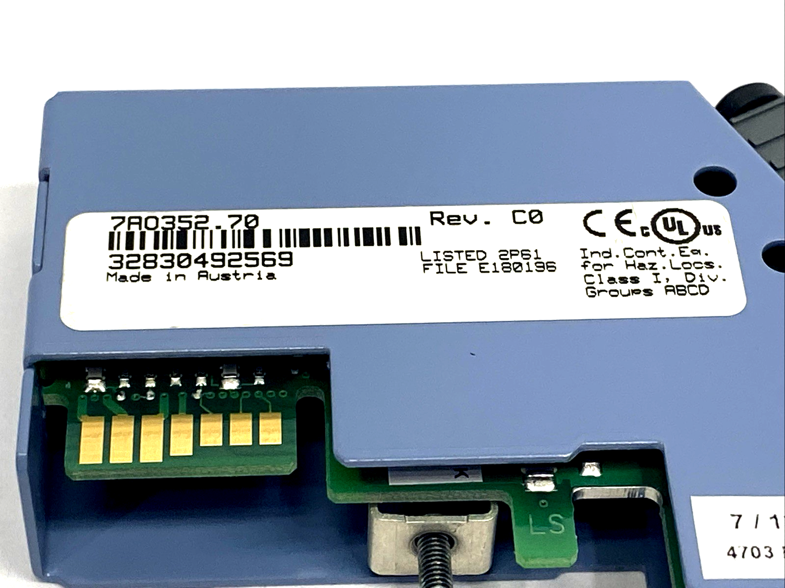 7AO352.70 | B&R Automation Rev. C0 2003 Analog Output Module 2-Output 12-Bit AO352 - Used - Maverick Industrial Sales