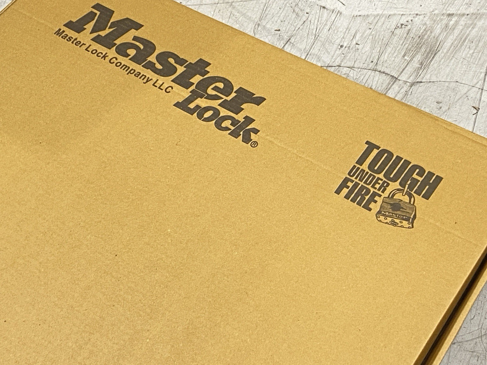 1484BP1106 | Master Lock Padlock Lockout Station DAMAGED - New – Open box - Maverick Industrial Sales