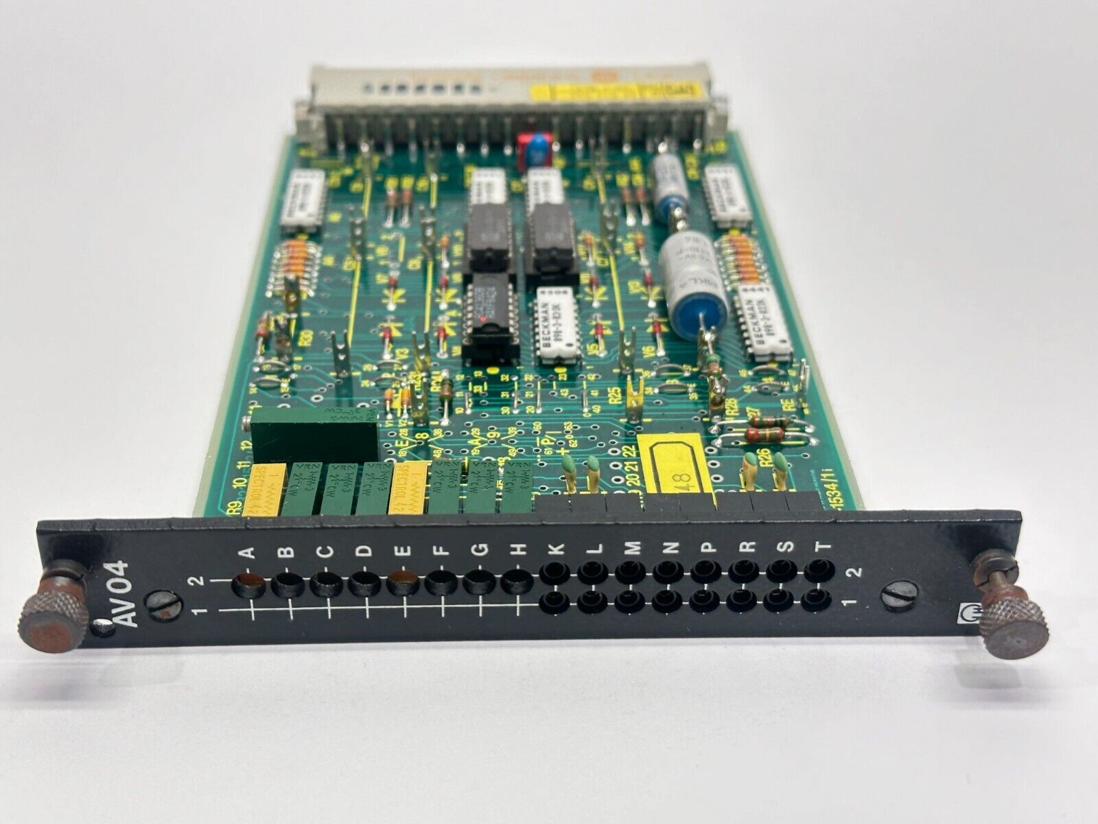 Leybold Heraeus 5.320-1534/1i AV04 PC Board Card 58 073 033 - Maverick Industrial Sales