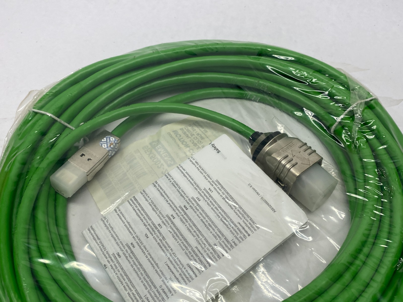 Siemens 6FX5002-2DC10-1BA0 SINAMICS Drive-Cliq Signal Cable Assembly - Maverick Industrial Sales