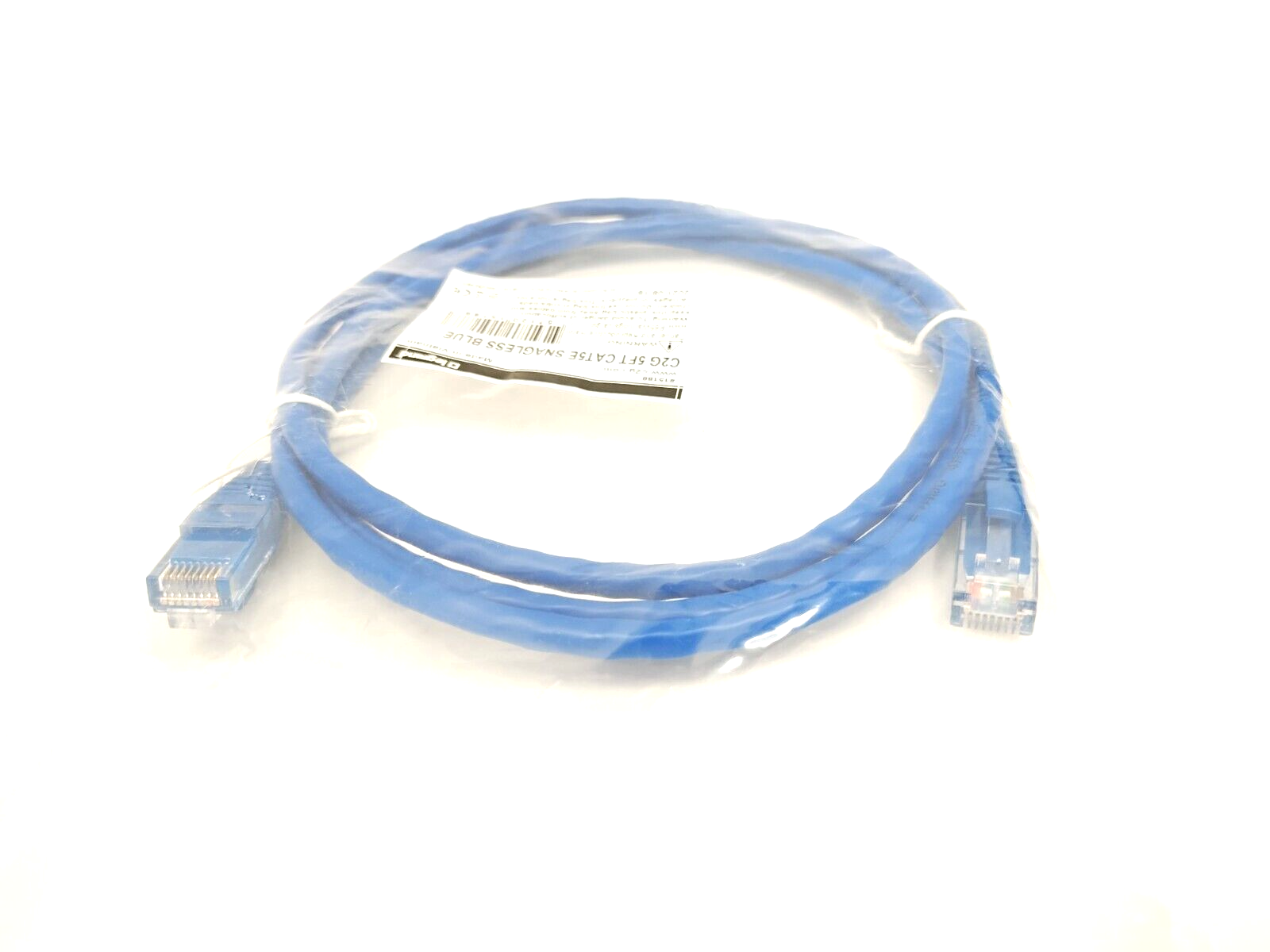 15188 | C2G CAT5E Snagless Unshielded Ethernet Network Patch Cable 5FT LOT OF 2 - New - Maverick Industrial Sales