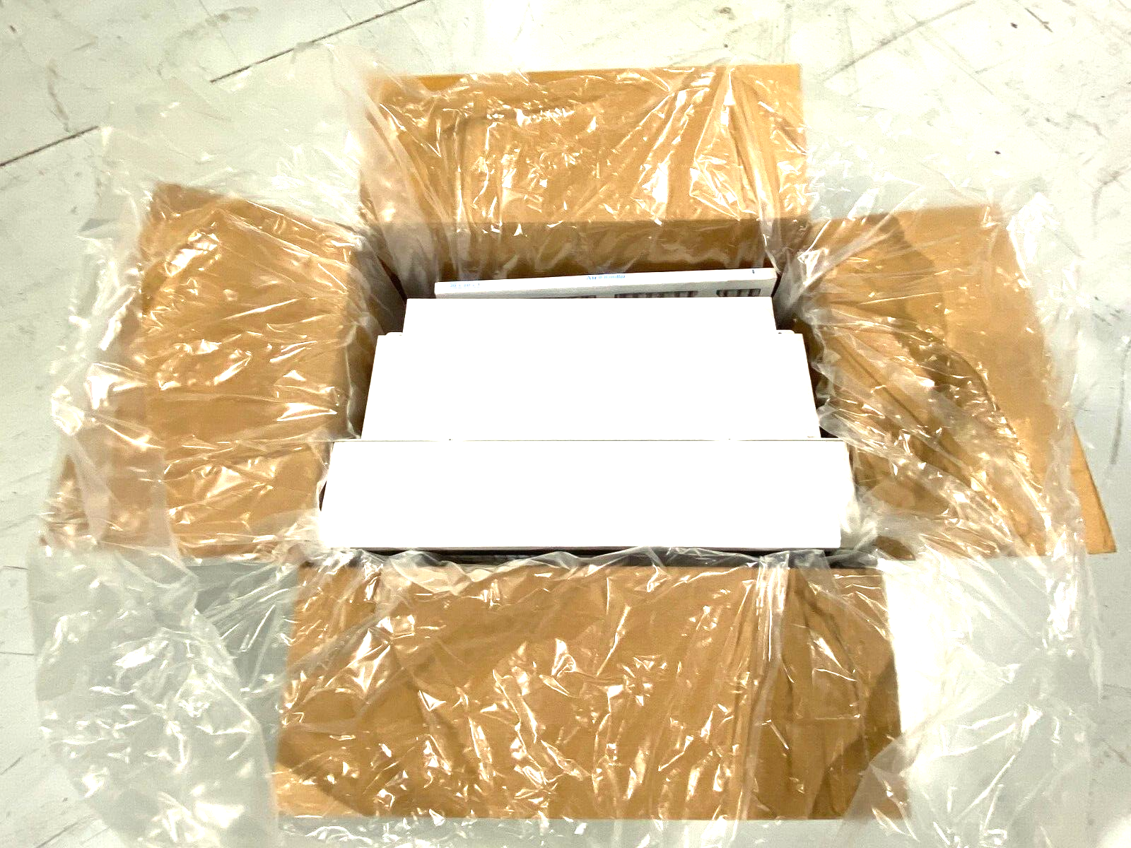 Cleanrooms International 12800 SAM® 22 MicroSound GS Ceiling Term. Filter Fan - Maverick Industrial Sales