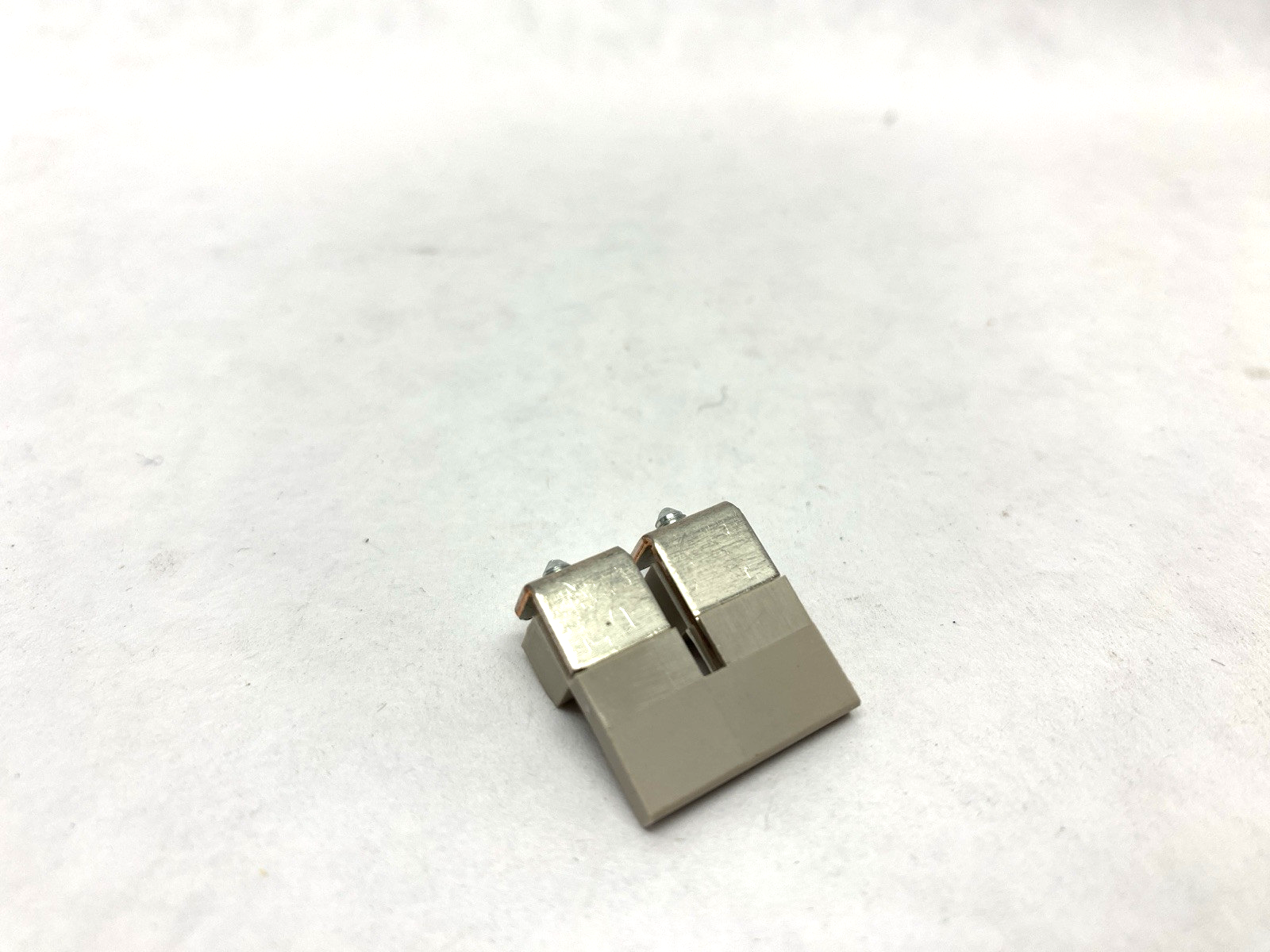 Cooper Bussmann DS10-02P/B106-5065 Jumper Terminal Block 2 Position LOT OF 46 PC - Maverick Industrial Sales