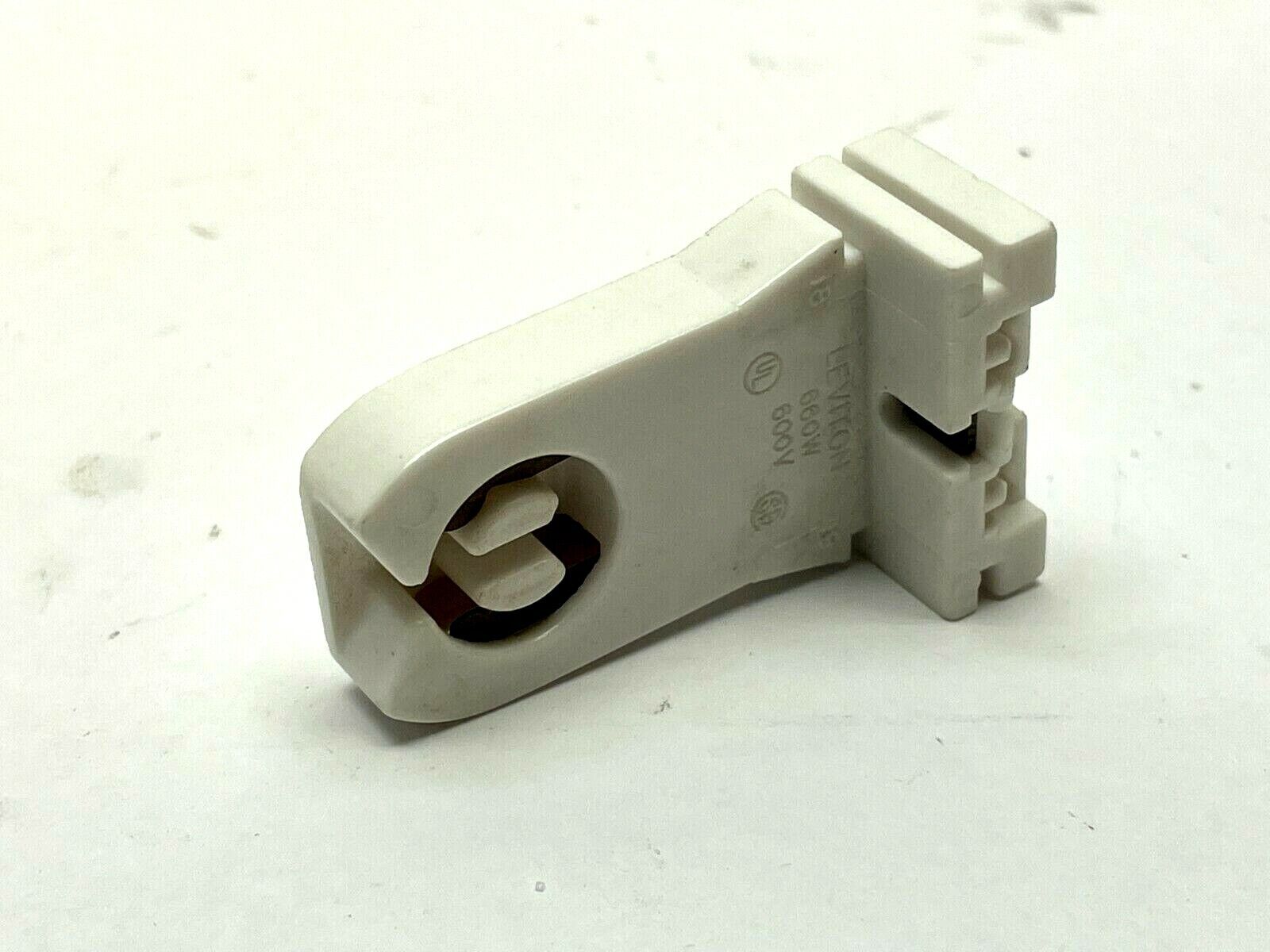Leviton 104-13357 Turn Type Lamp Holder 600V 660W LOT OF 3 - Maverick Industrial Sales