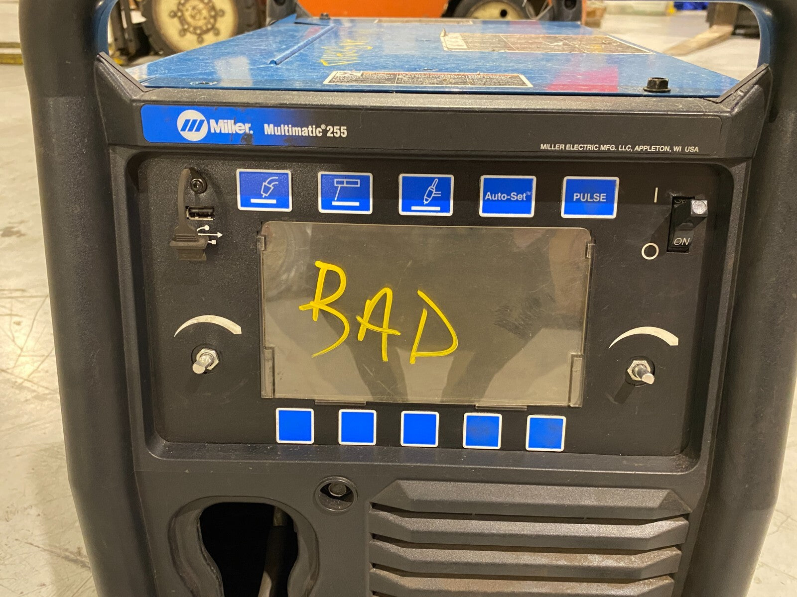 Miller Electric 907728 Multimatic 255 Pulsed Microprocess Welder, 208-575V - Maverick Industrial Sales