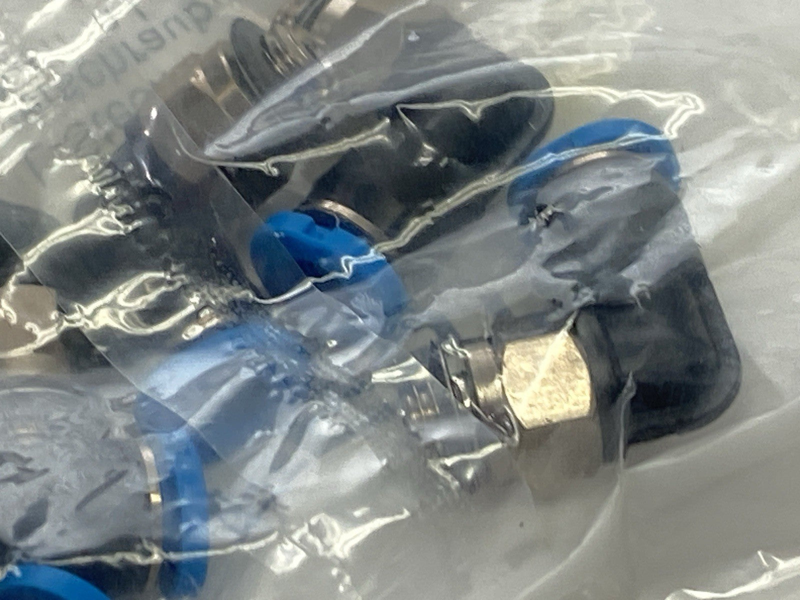 Festo QSML-M5-4 Push-In L-Fitting 4mm OD x M5 153333 LOT OF 10 - Maverick Industrial Sales