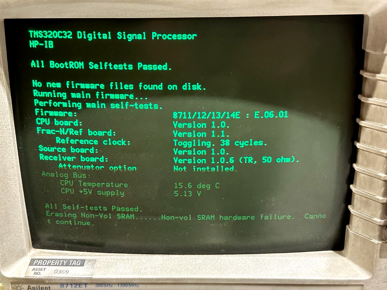 Agilent 8712ET RF Network Analyzer 300kHz - 1300MHz w/ EEPROM, ERROR/BAD SWITCH - Maverick Industrial Sales