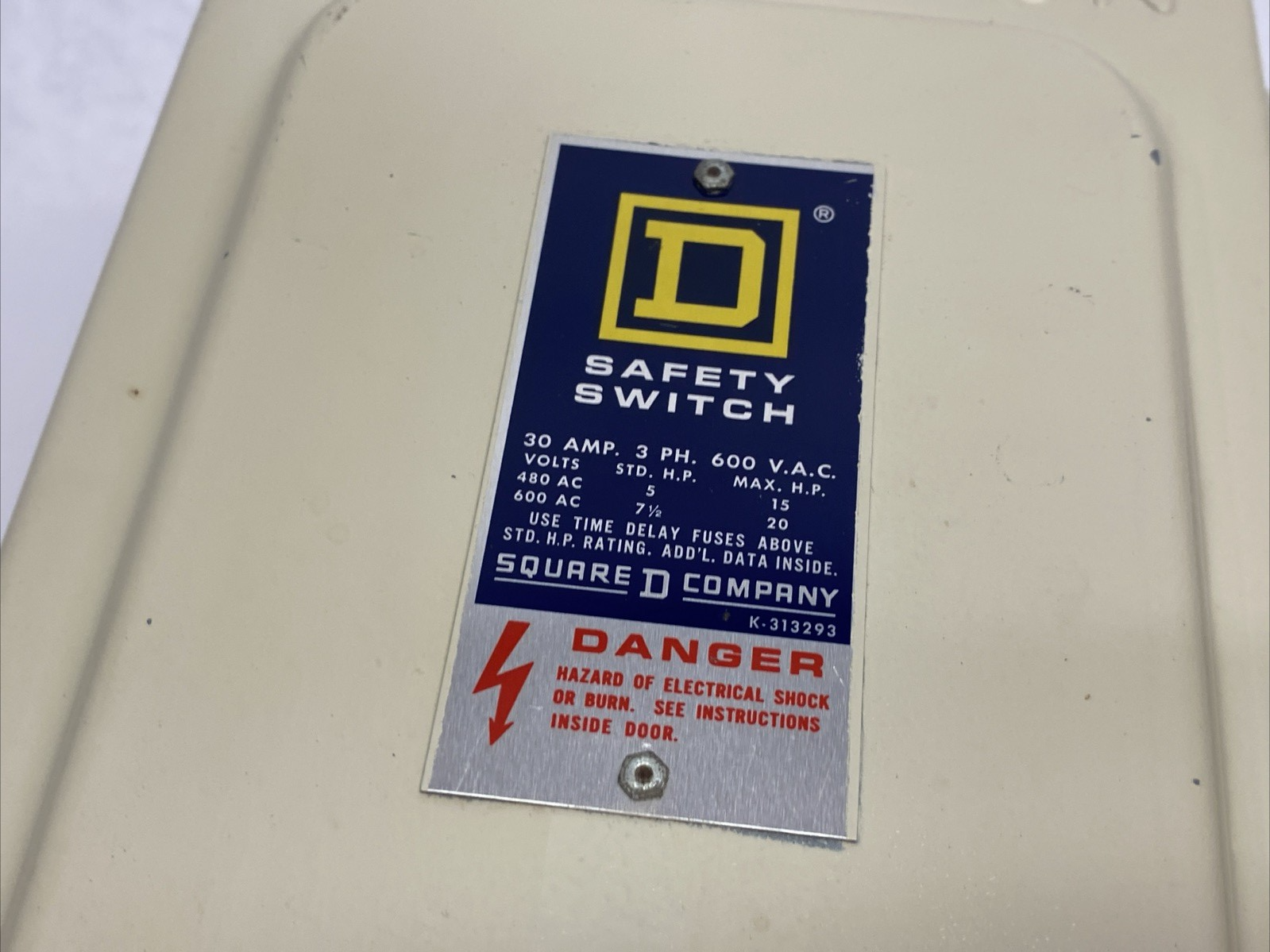 H361A | Schneider Square D Safety Switch, Heavy duty, Fusible, 30A 3-Pole 20HP - Used - Maverick Industrial Sales