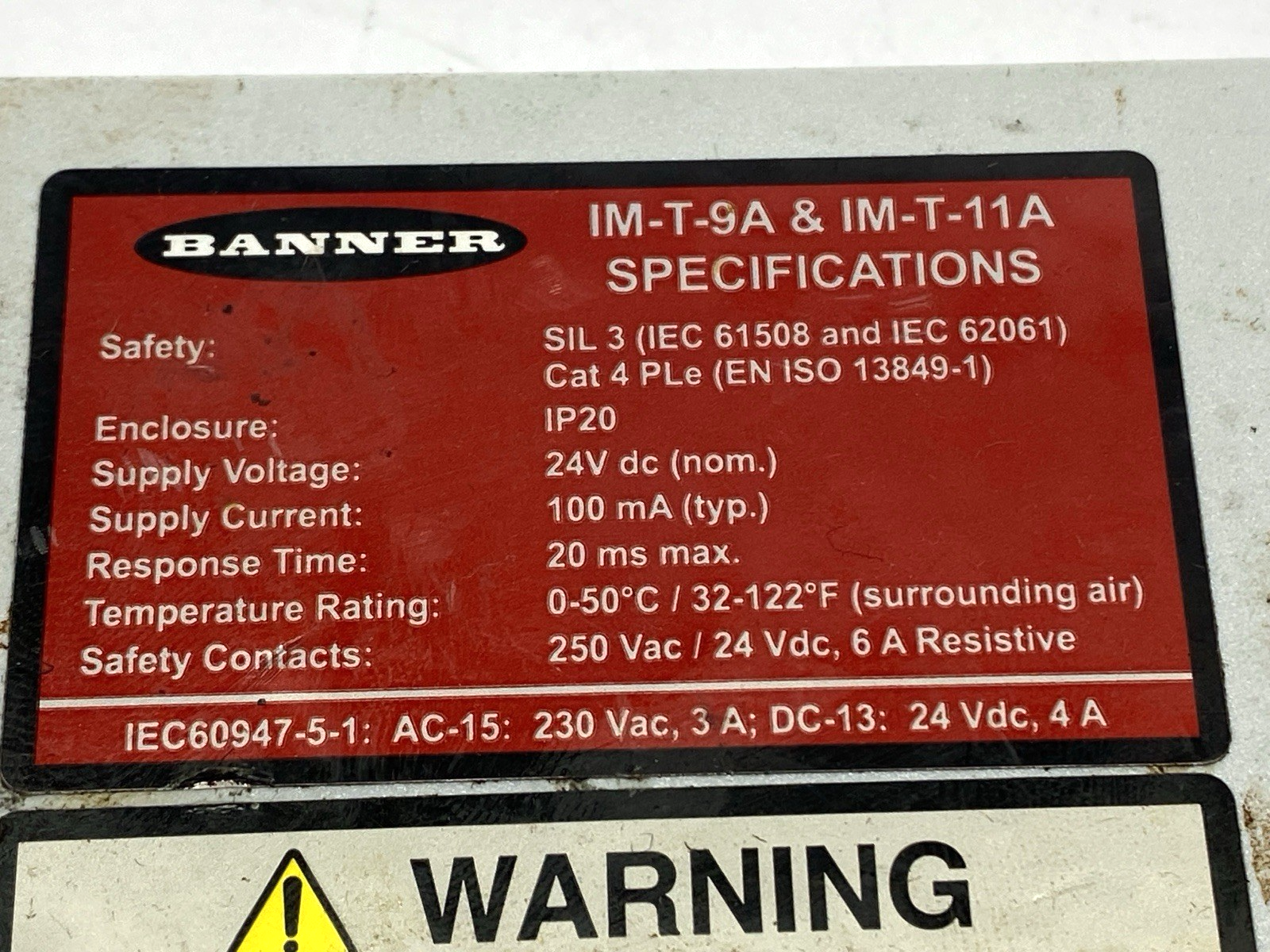Banner IM-T-9A Light Curtain Safety Relay Module 61425 MISSING CONNECTORS - Maverick Industrial Sales