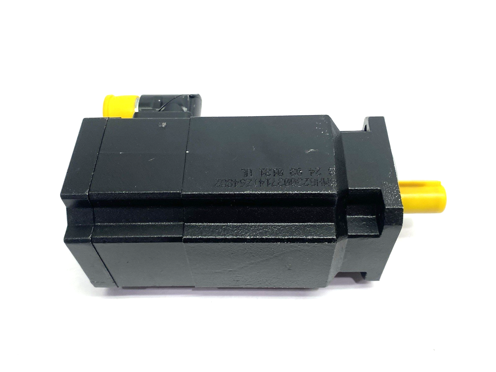 SMH823003714IZ64S52 | Parker Brushless Servo Motor 0 Brake IP64 Class F - New – Open box - Maverick Industrial Sales