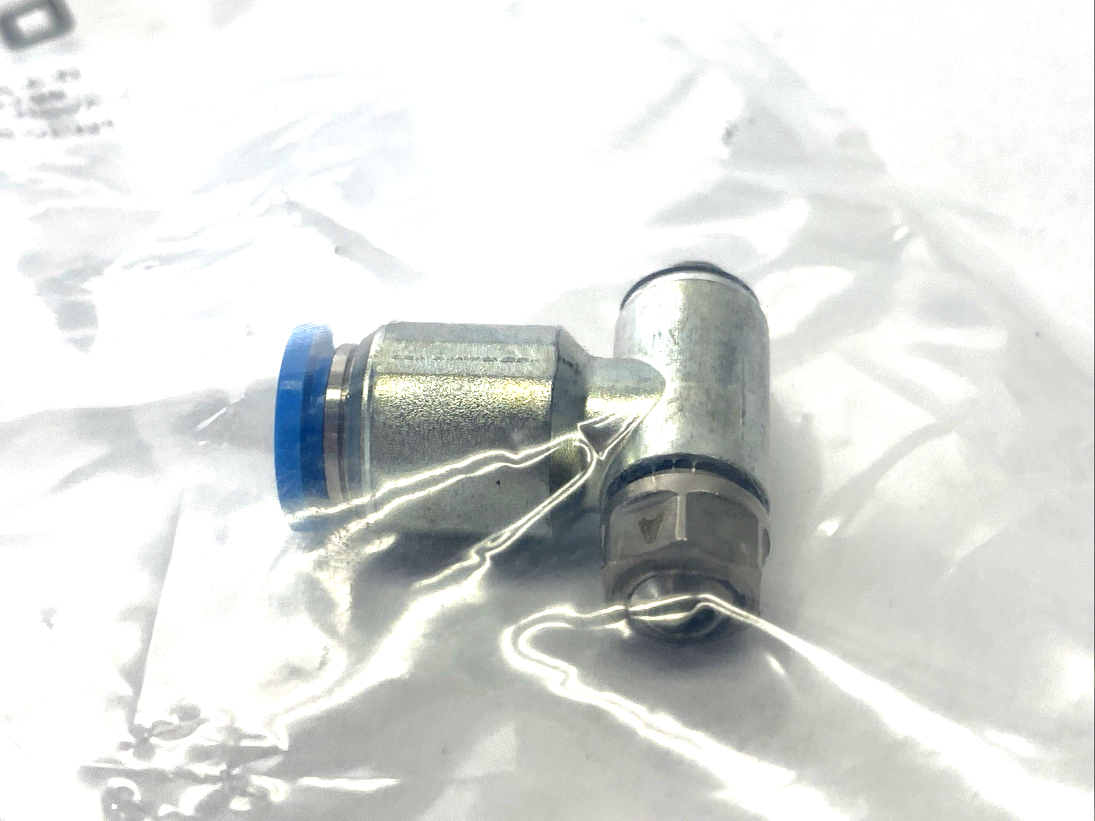 Festo GRLA-M5-QS-6-D Pneumatic One-Way Flow Control Valve 193139 - Maverick Industrial Sales
