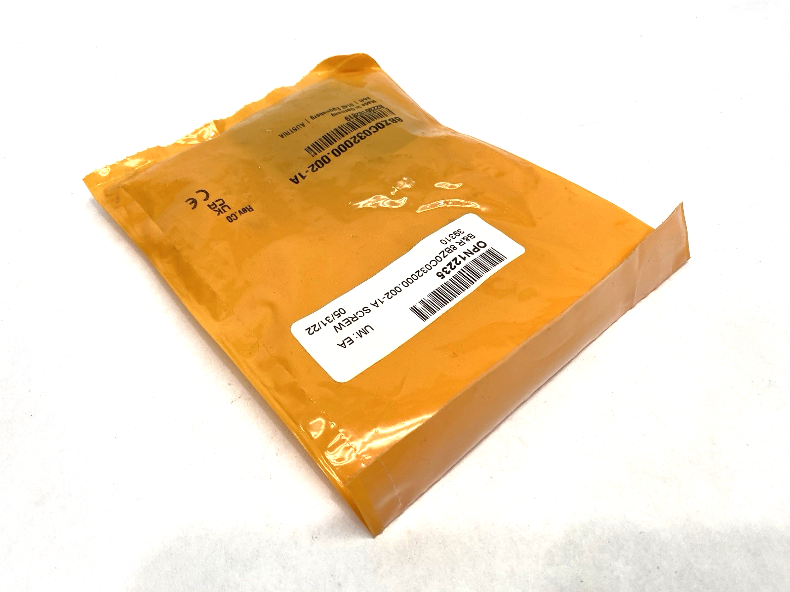8BZ0C032000.002-1A | B&R Rev. C0 Terminal Block Set Screw Clamp - New - Maverick Industrial Sales