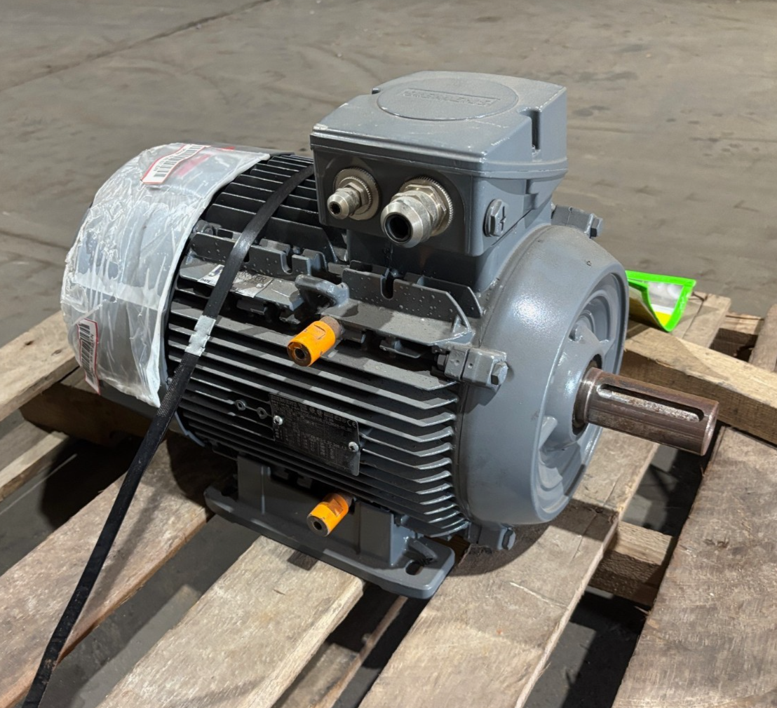1AV3132B 1LE1023-1CB23-5AF4 | Siemens Eagle Line SIMOTICS NEMA Premium Eff. Motor - Used - Maverick Industrial Sales