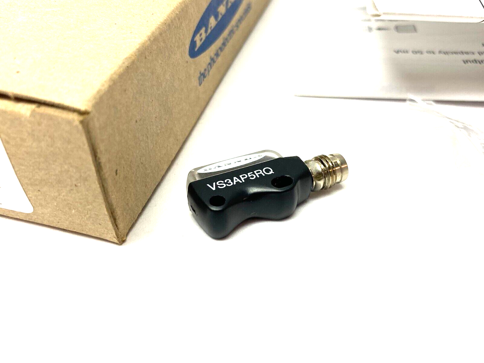 VS3AP5RQ, 62632 | Banner VS3AP5RQ Opposed-Mode Photoelectric Sensor w/ Advanced Optics 62632 - New - Maverick Industrial Sales