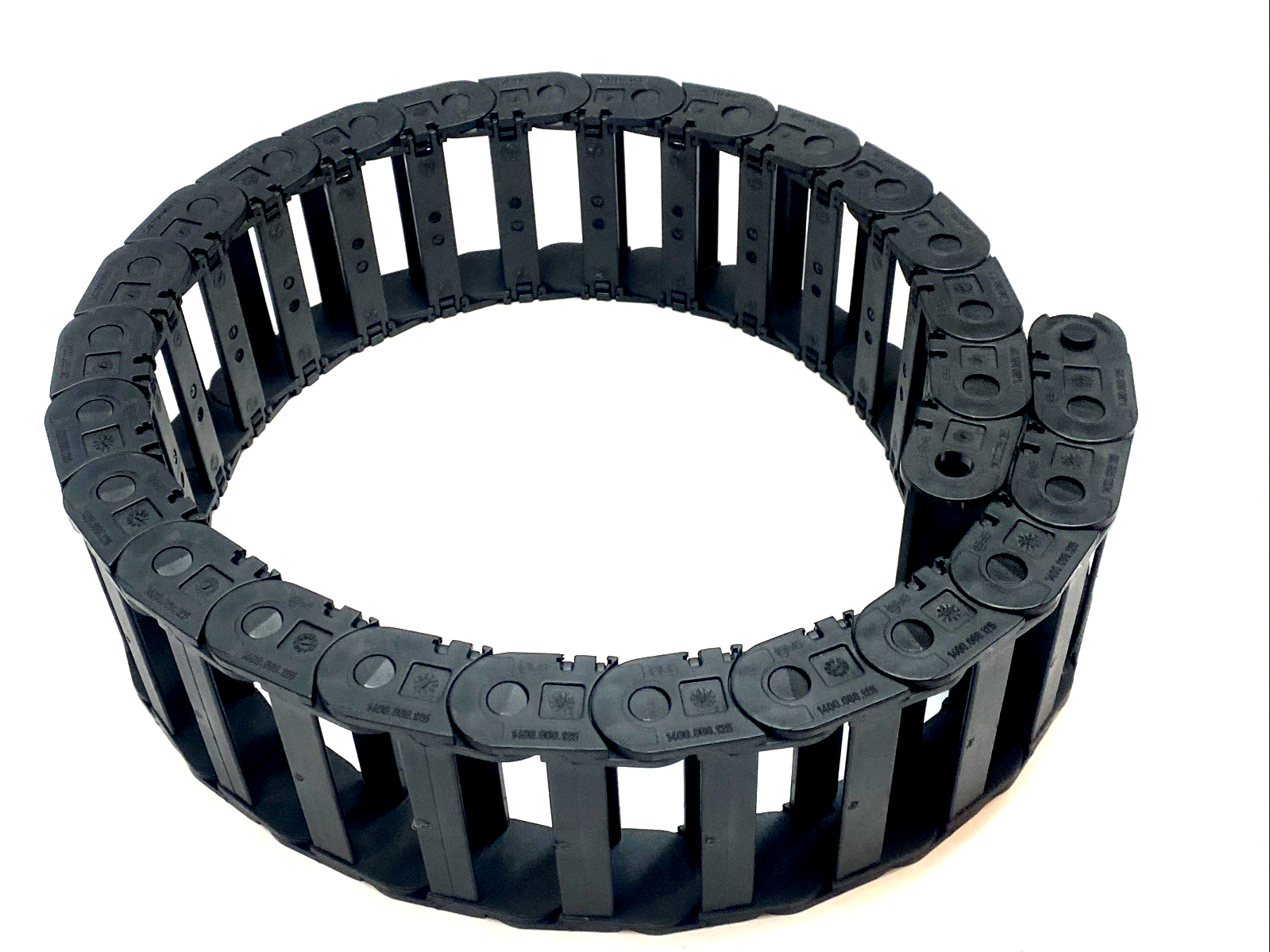 1400.068.125 | Igus E2 Medium Energy Chain Cable Carrier 27 Links - New Other - Maverick Industrial Sales