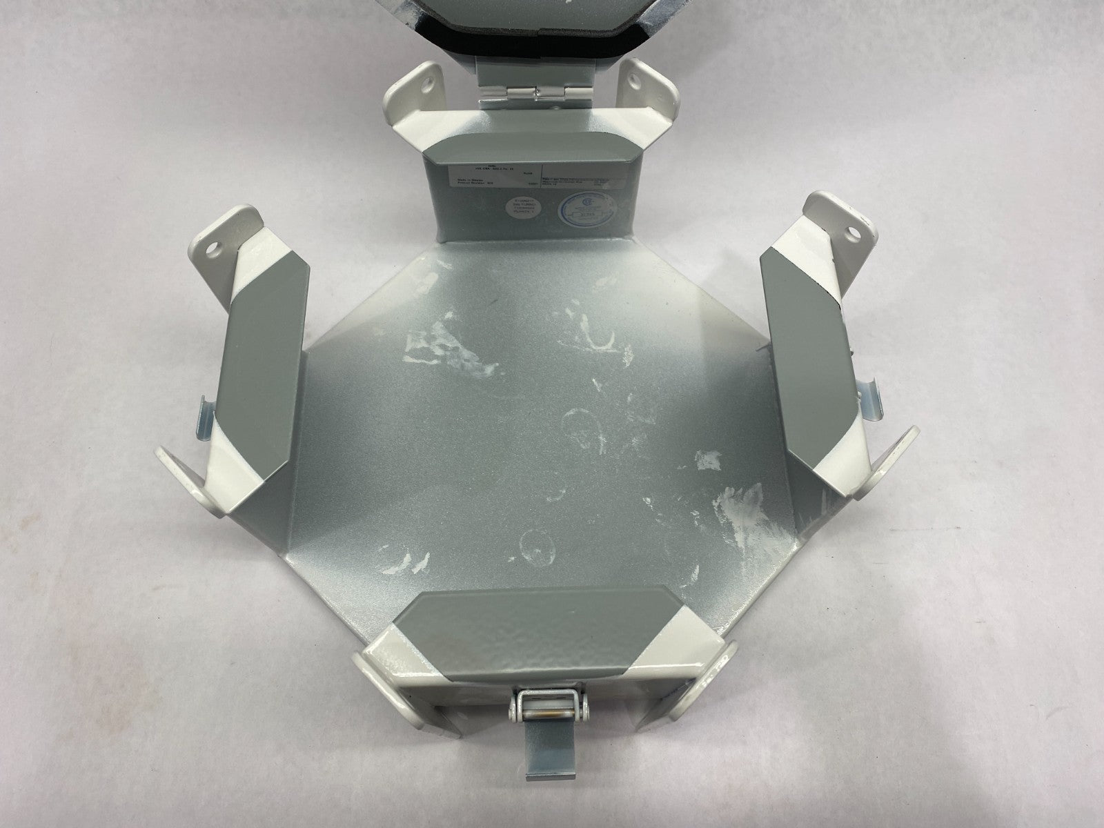 F44LC | Hoffman nVent Lay-in Hinged Cover Cross Fitting 4" x 4" PAINTED WHITE - New – Open box - Maverick Industrial Sales